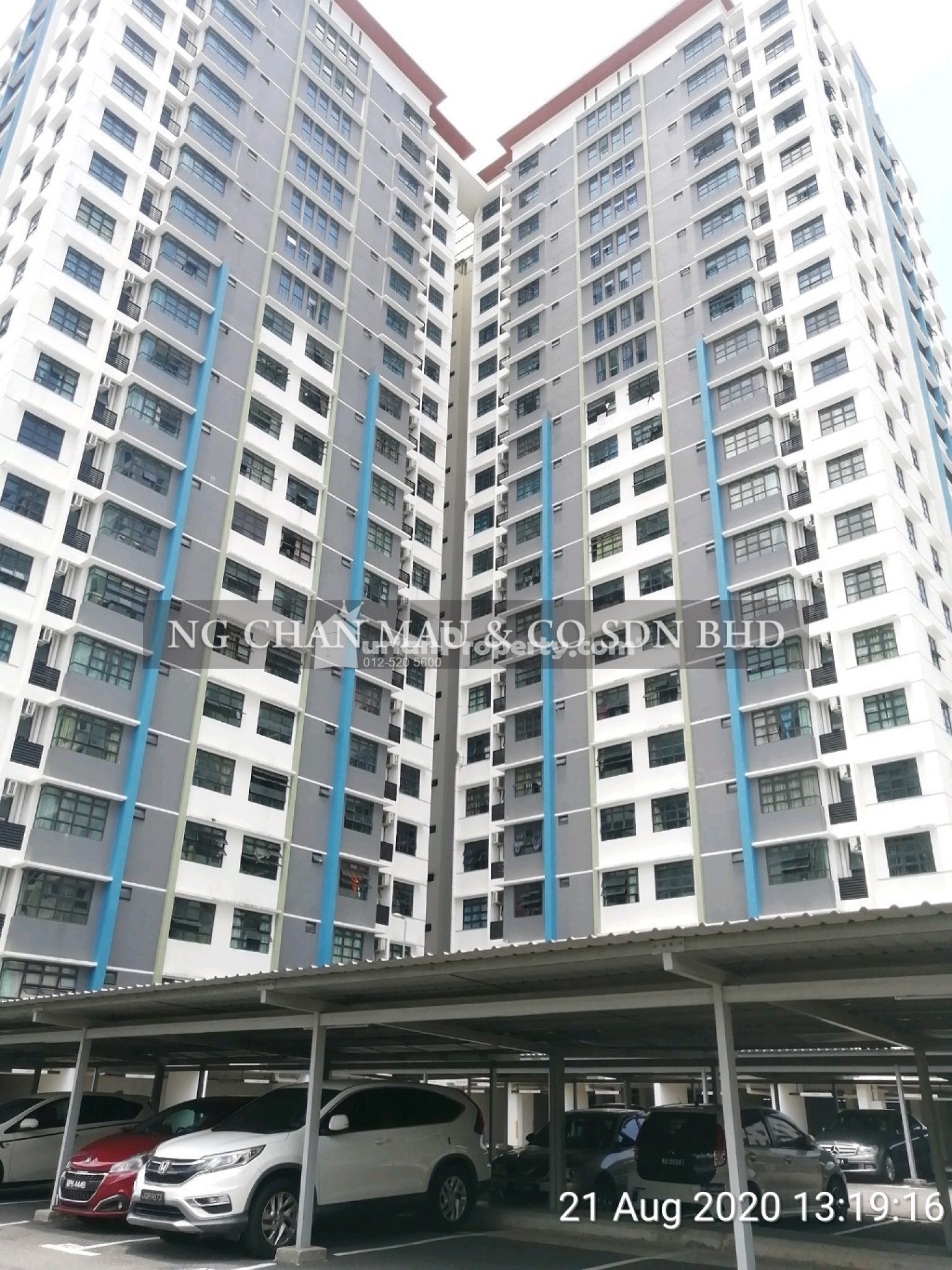 Condo For Auction at Unipark Condominium