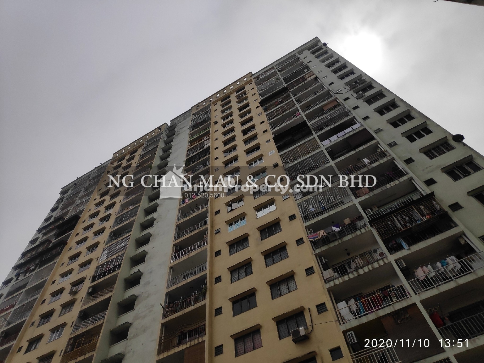 Apartment For Auction at Desa Sri Puteri Apartment