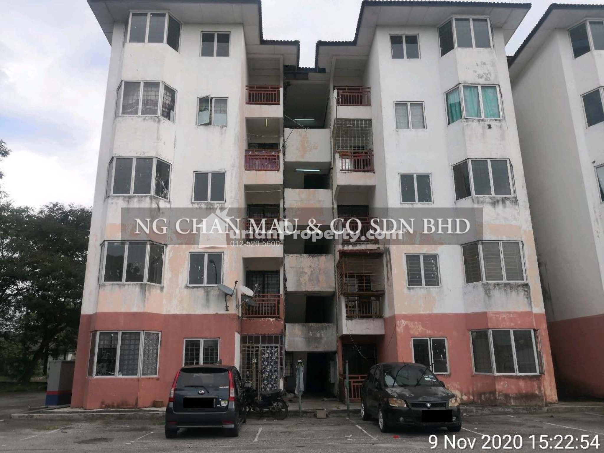 Apartment For Auction at Taman Sri Nelayan Flat