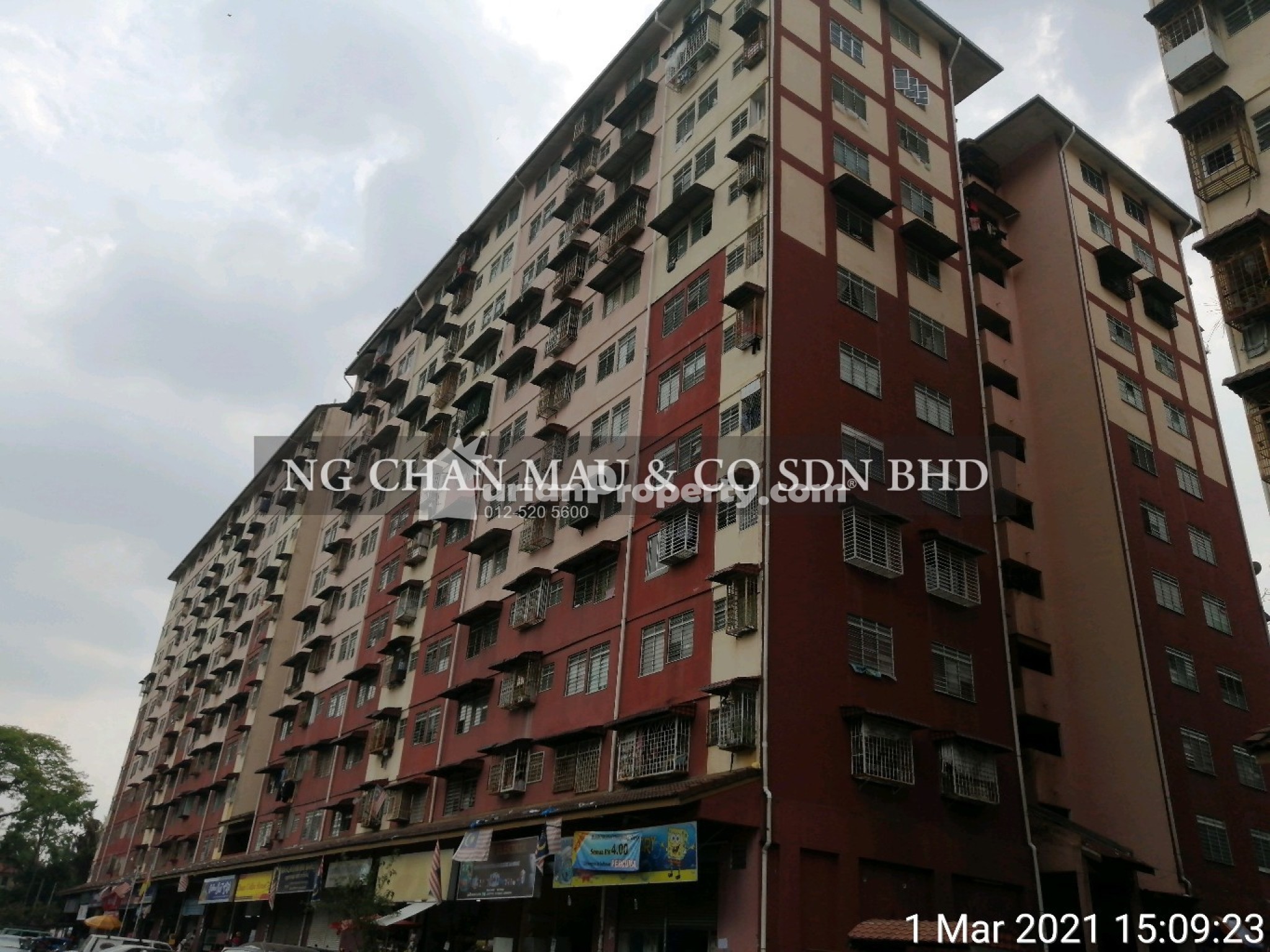 Flat For Auction at Pangsapuri Desa Lembah Permai