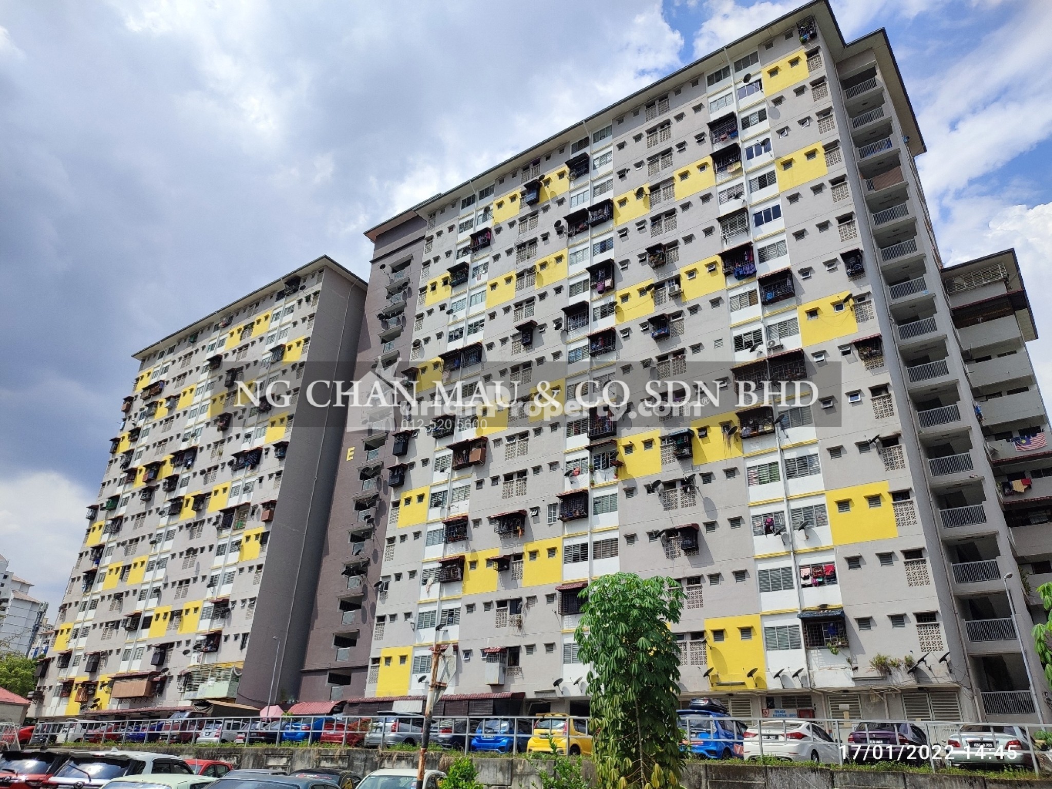 Flat For Auction at Perumahan Pantai Permai