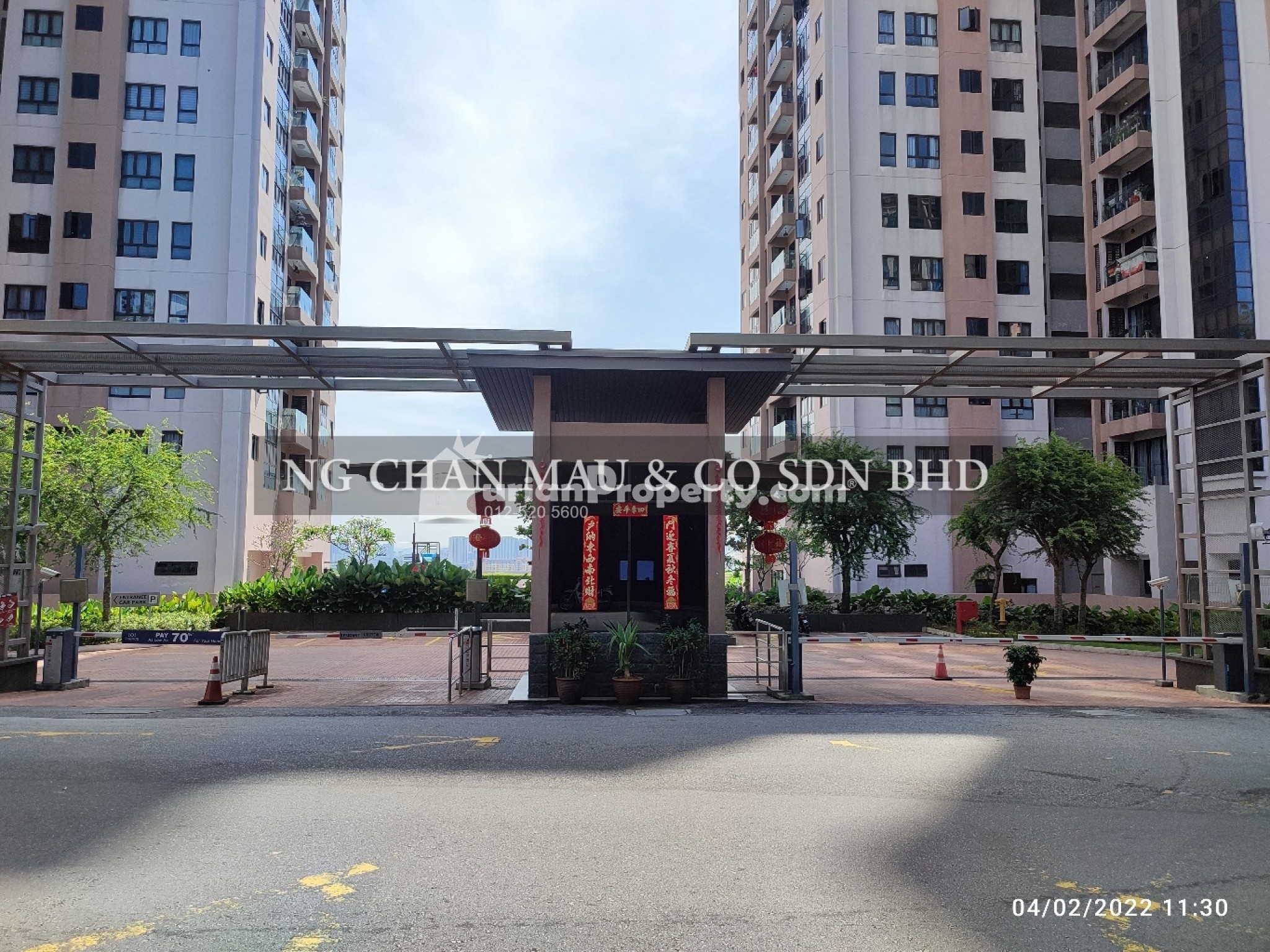 Condo For Auction at Park Villa Condominium