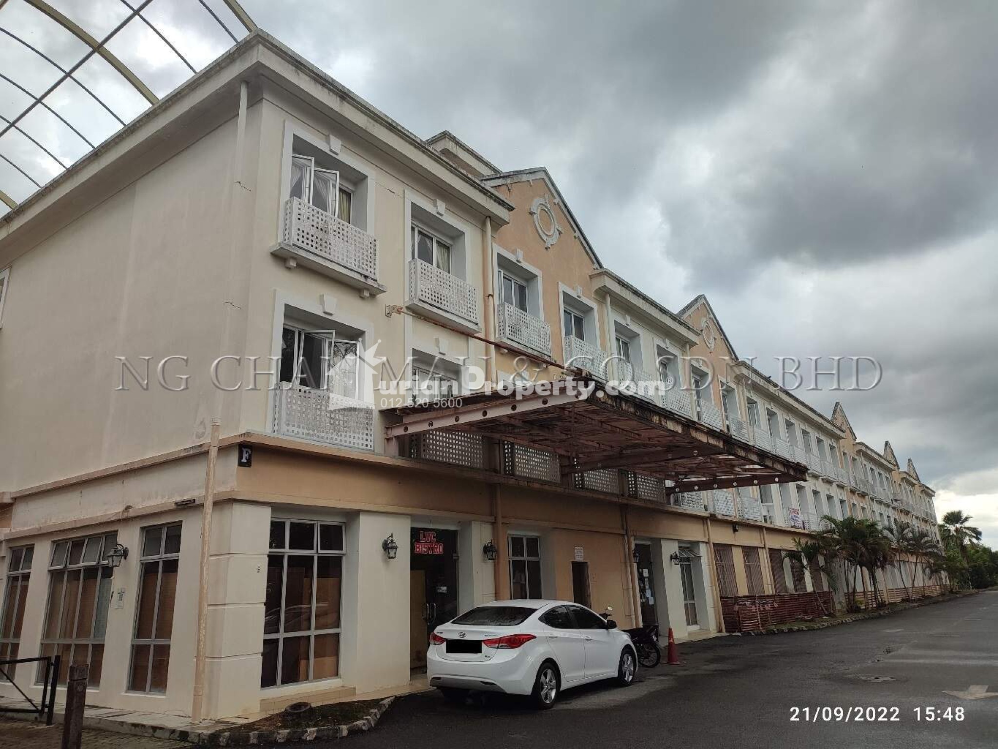 Apartment For Auction at Laketown Apartment (Bukit Merah Resort)