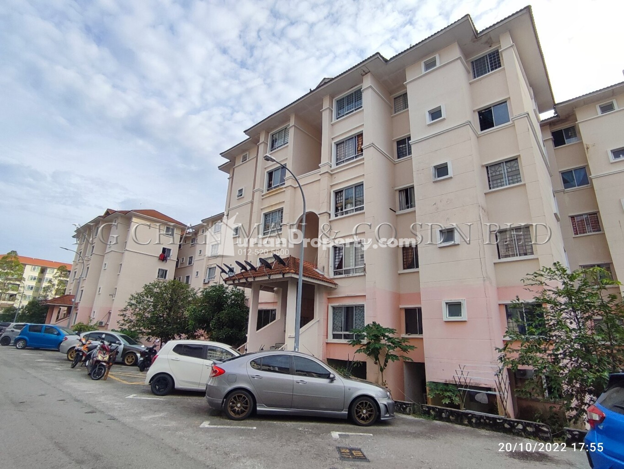 Apartment For Auction at Residensi Warnasari 3