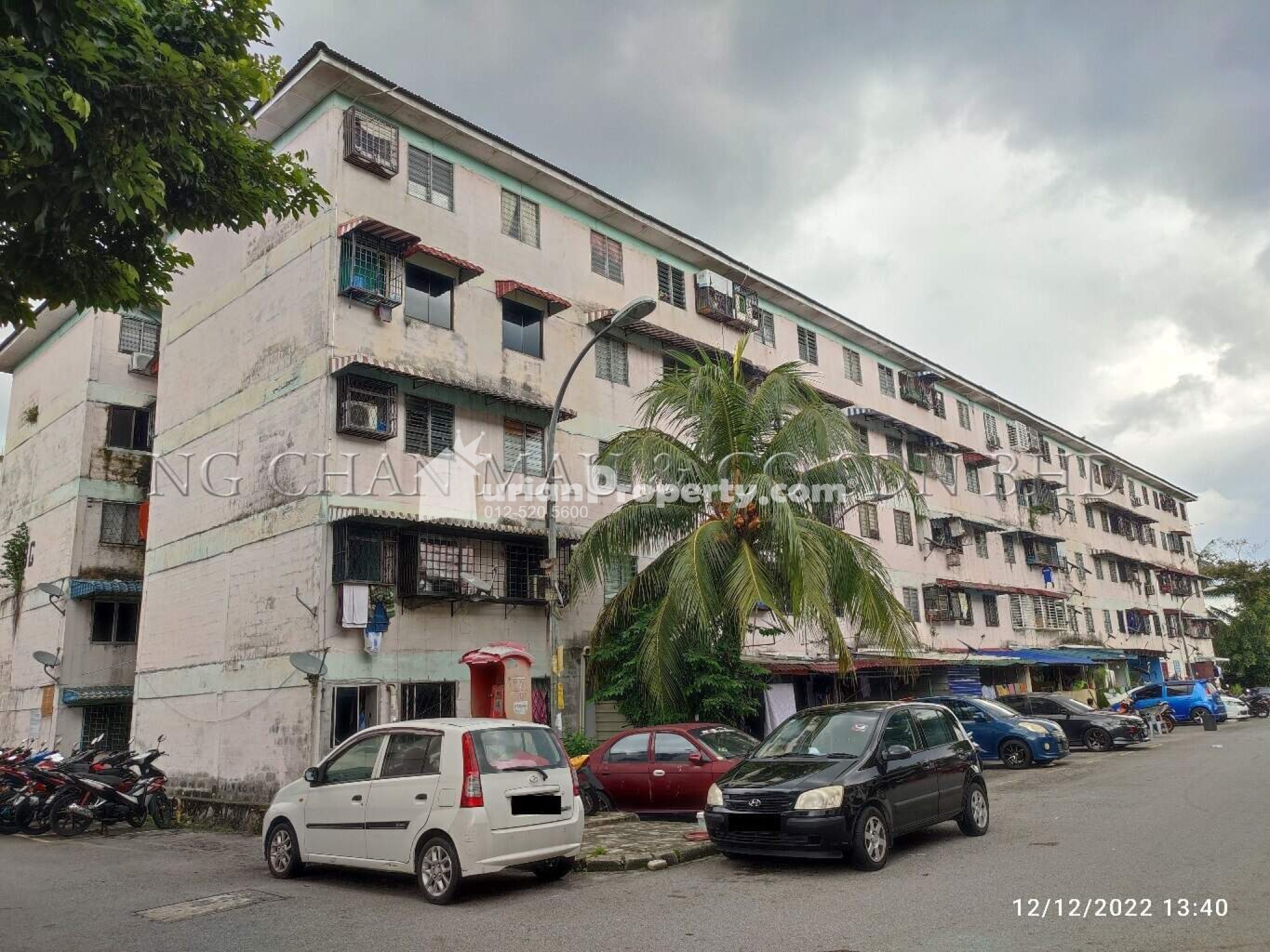 Flat For Auction at Pandan Indah Flat
