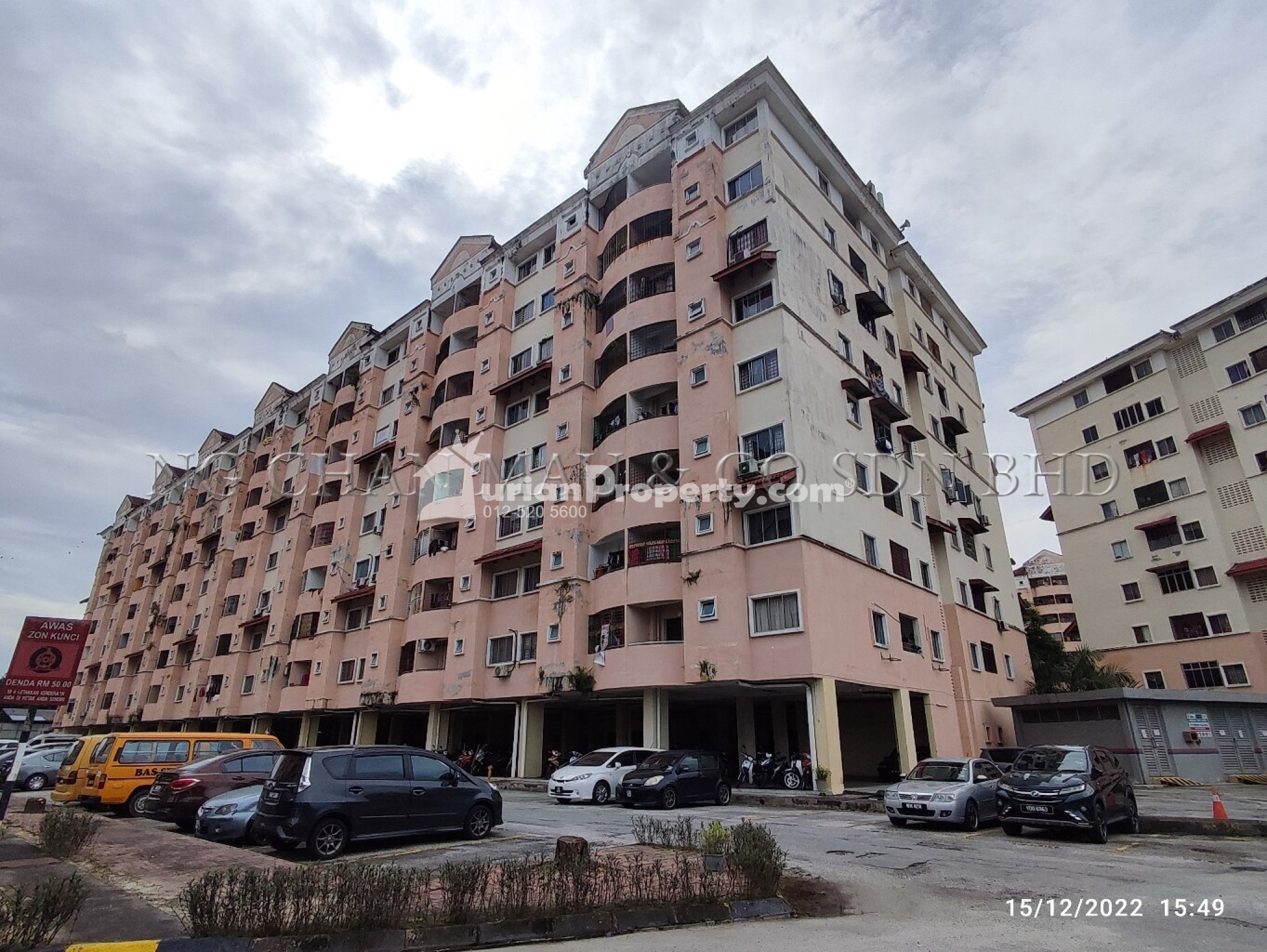Apartment For Auction at Perdana Villa
