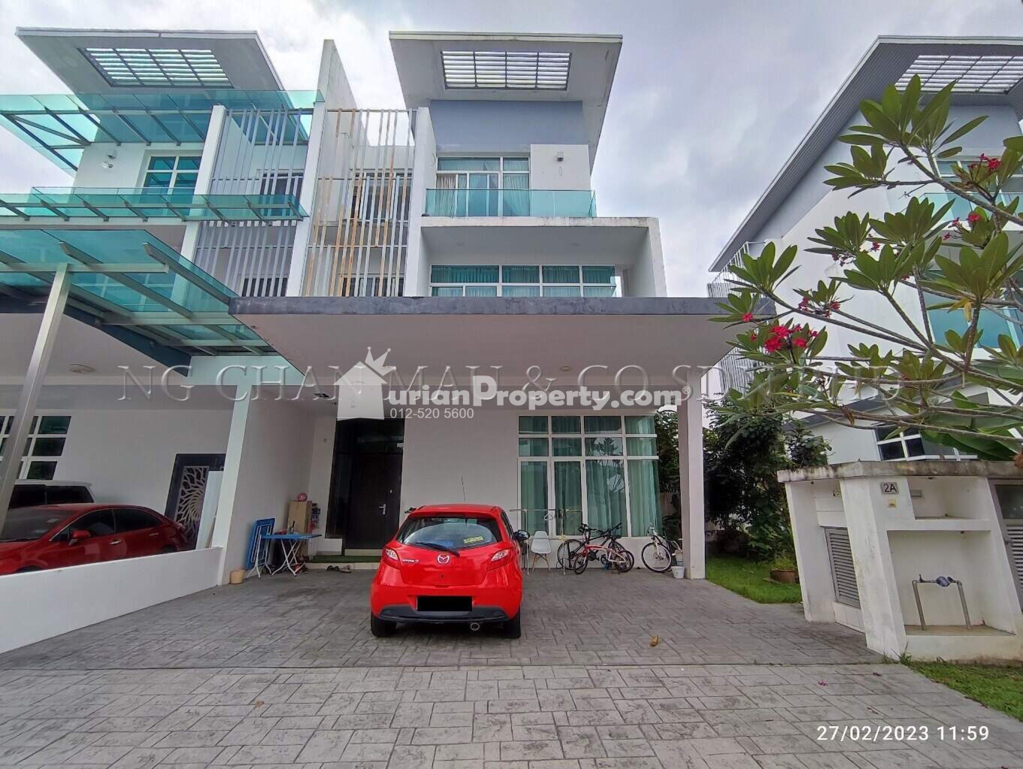 Semi D For Auction at Clover @ Garden Residence