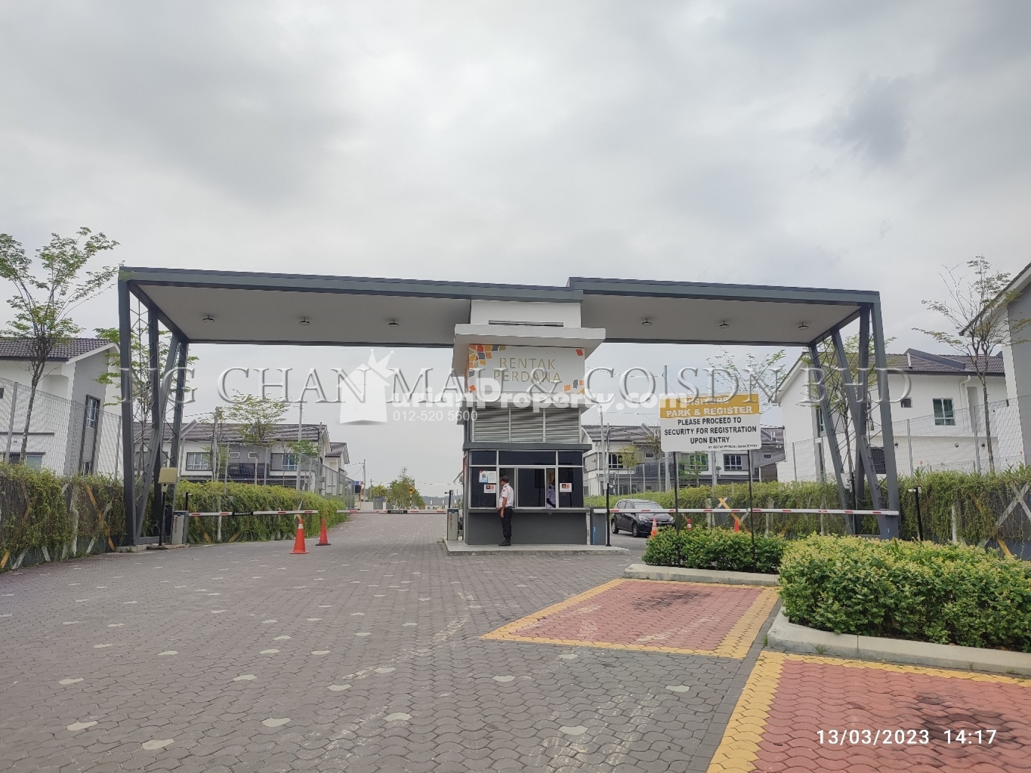 Terrace House For Auction at Rentak Perdana @ LBS Alam Perdana