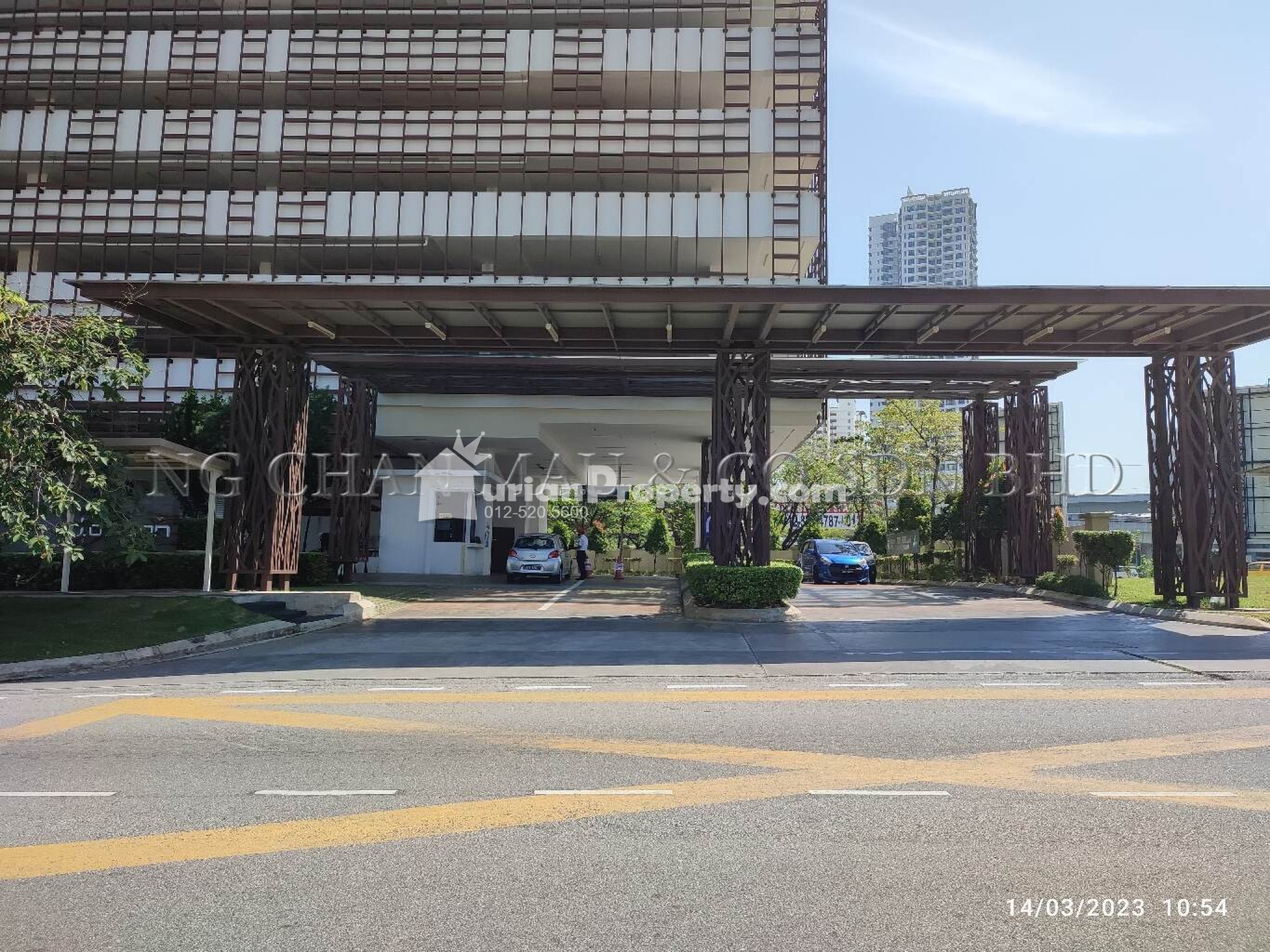 Serviced Residence For Auction at J.Dupion Residence