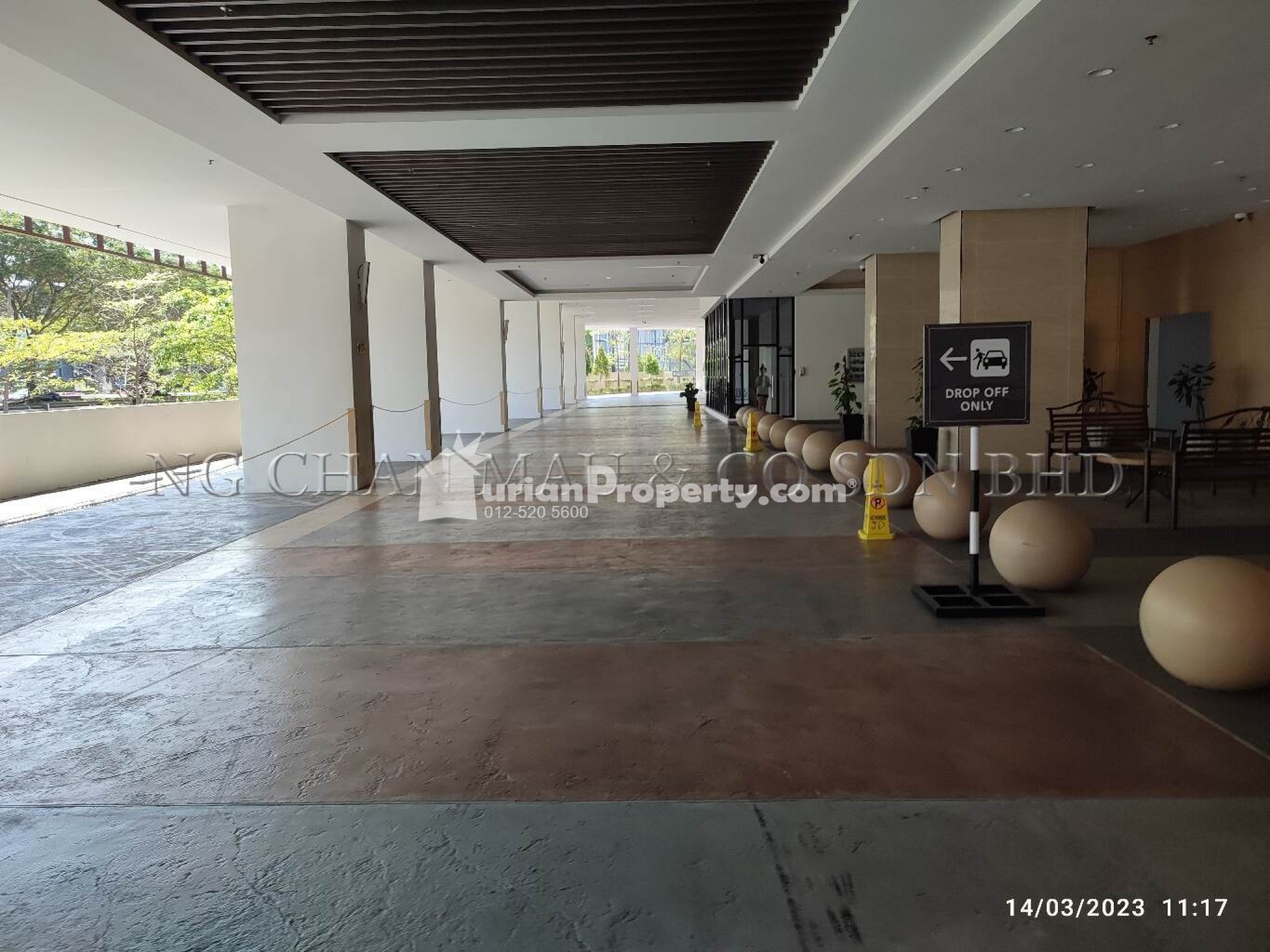 Serviced Residence For Auction at J.Dupion Residence
