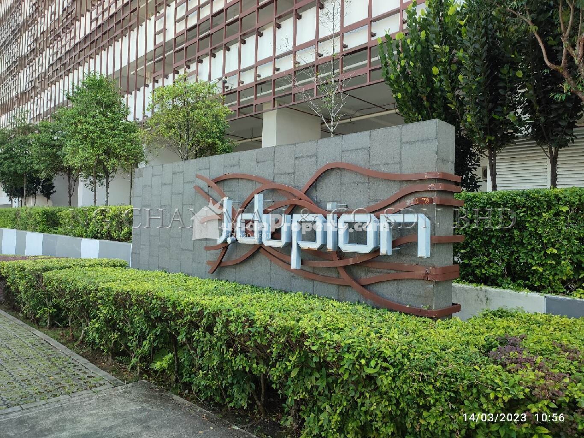 Serviced Residence For Auction at J.Dupion Residence