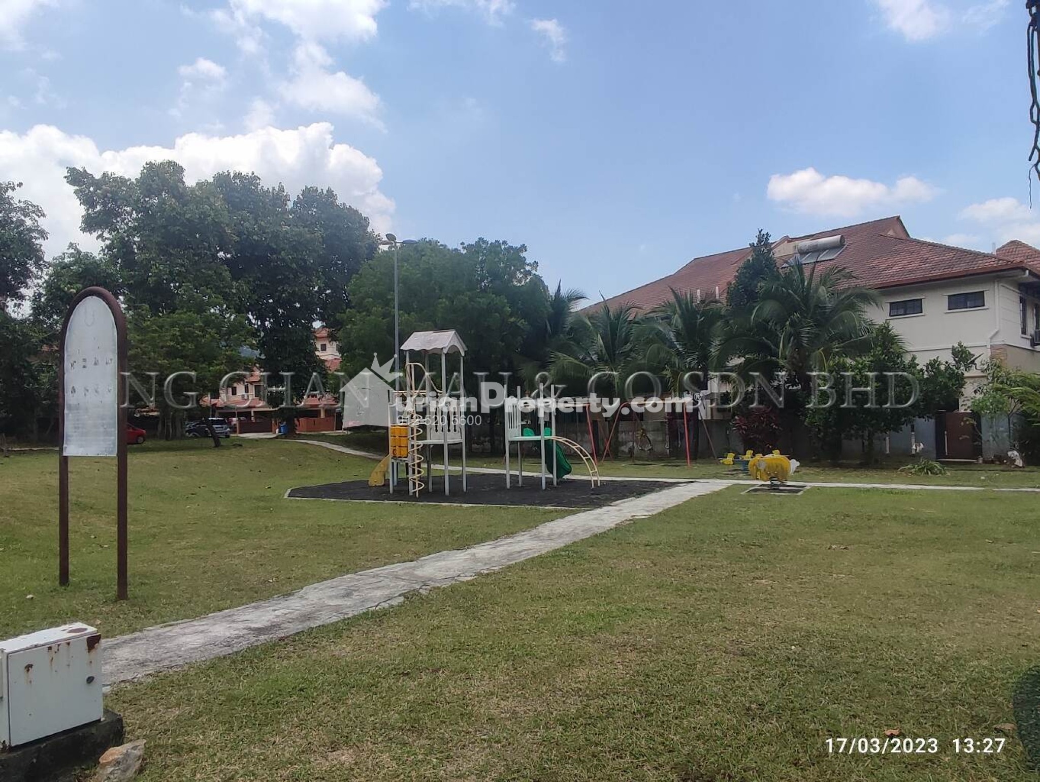 Terrace House For Auction at Bandar Nusa Rhu