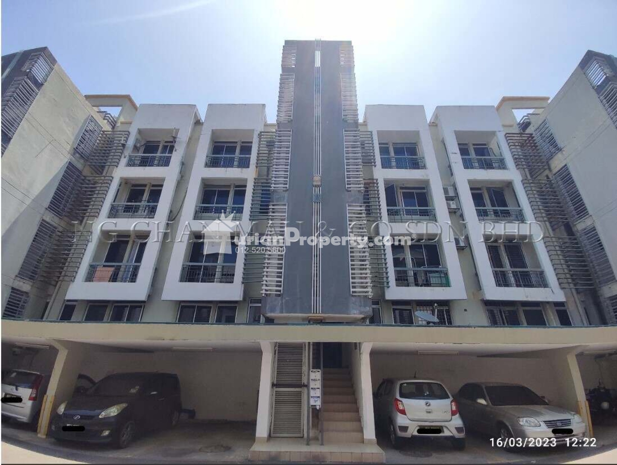 Terrace House For Auction at Cyberia SmartHomes