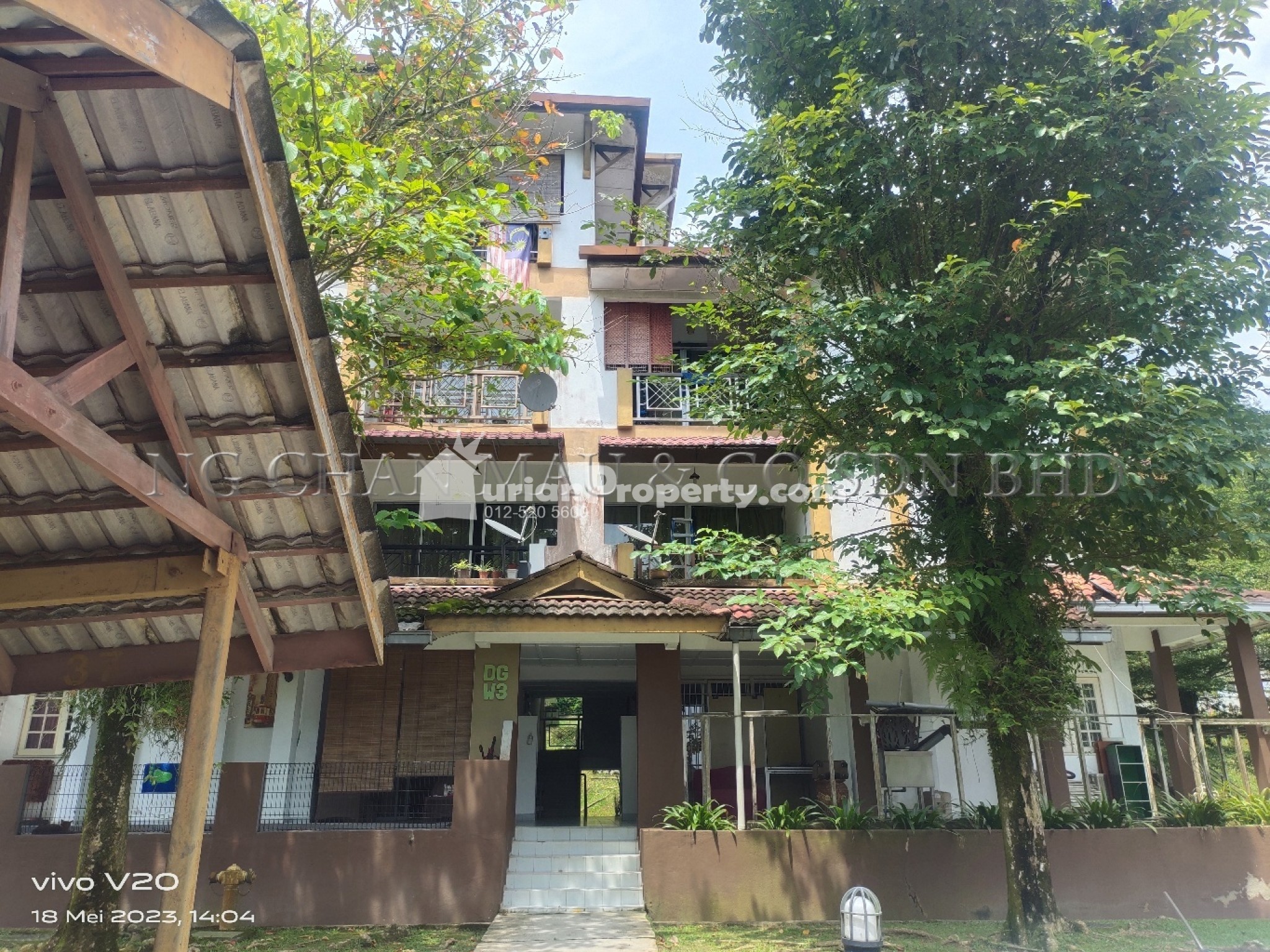Condo For Auction at Villaria