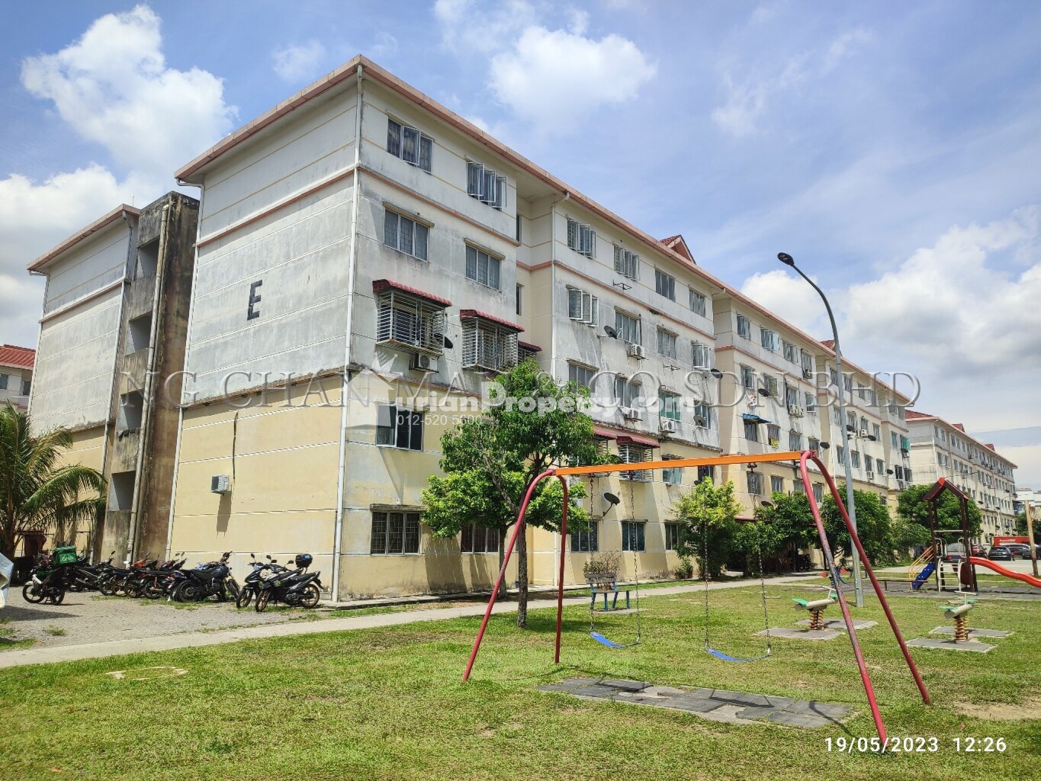 Apartment For Auction at Pangsapuri Seri Saujana