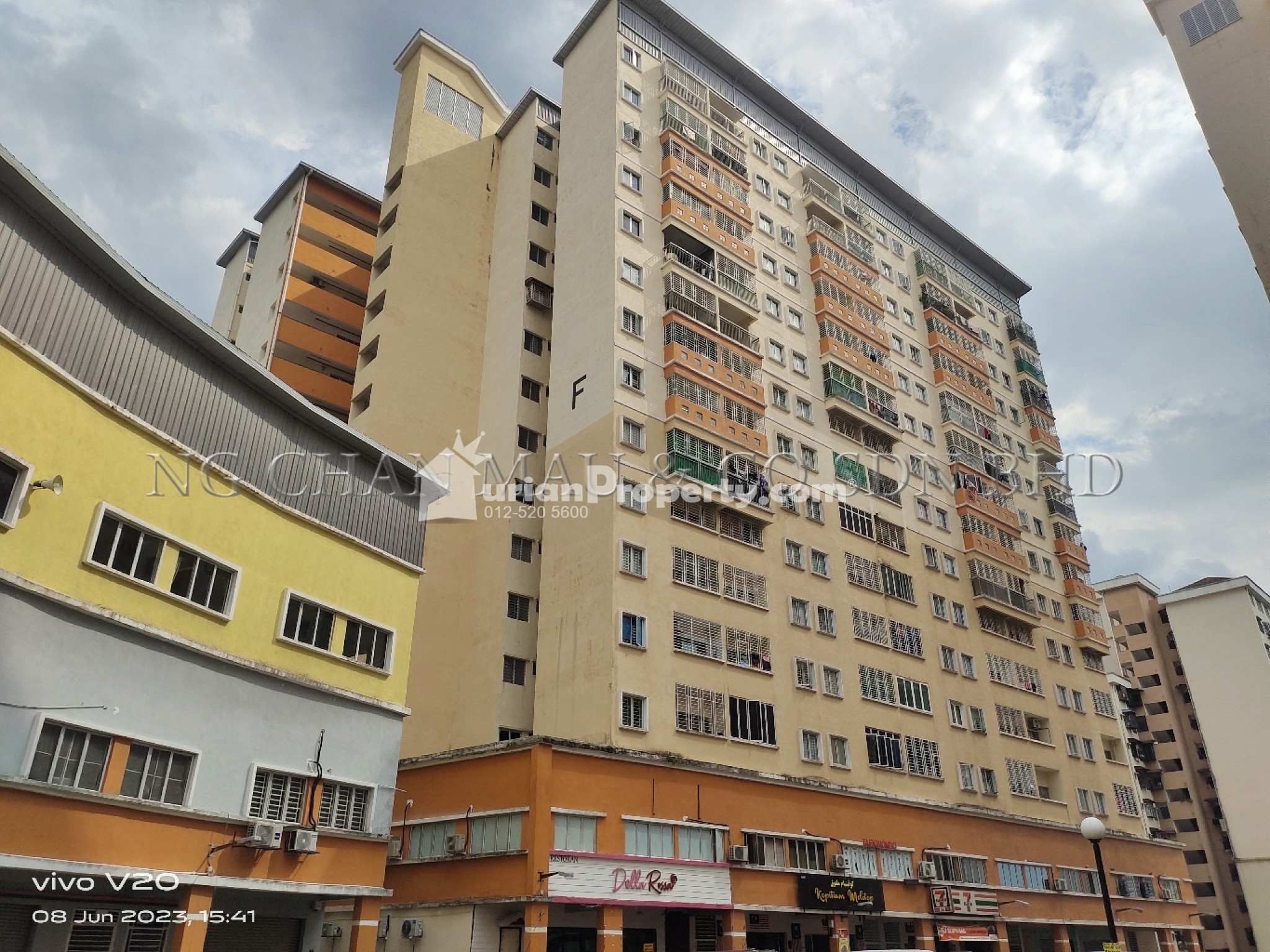 Apartment For Auction at Residensi Bistaria