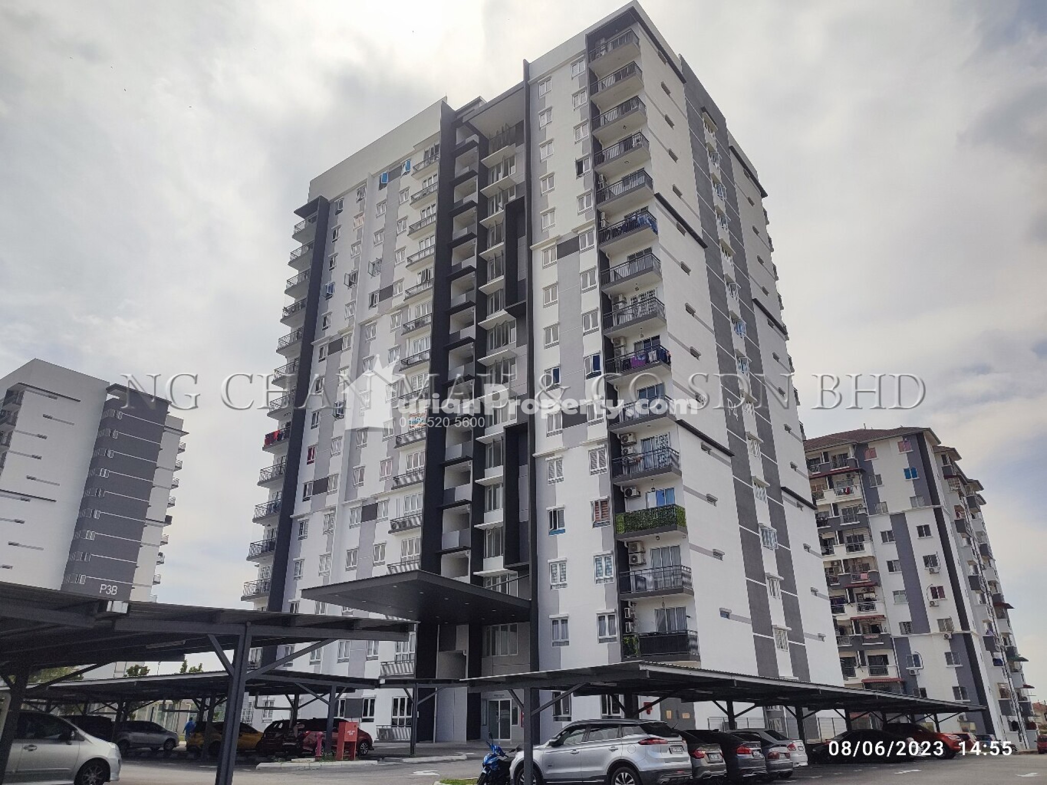 Apartment For Auction at Perdana Park