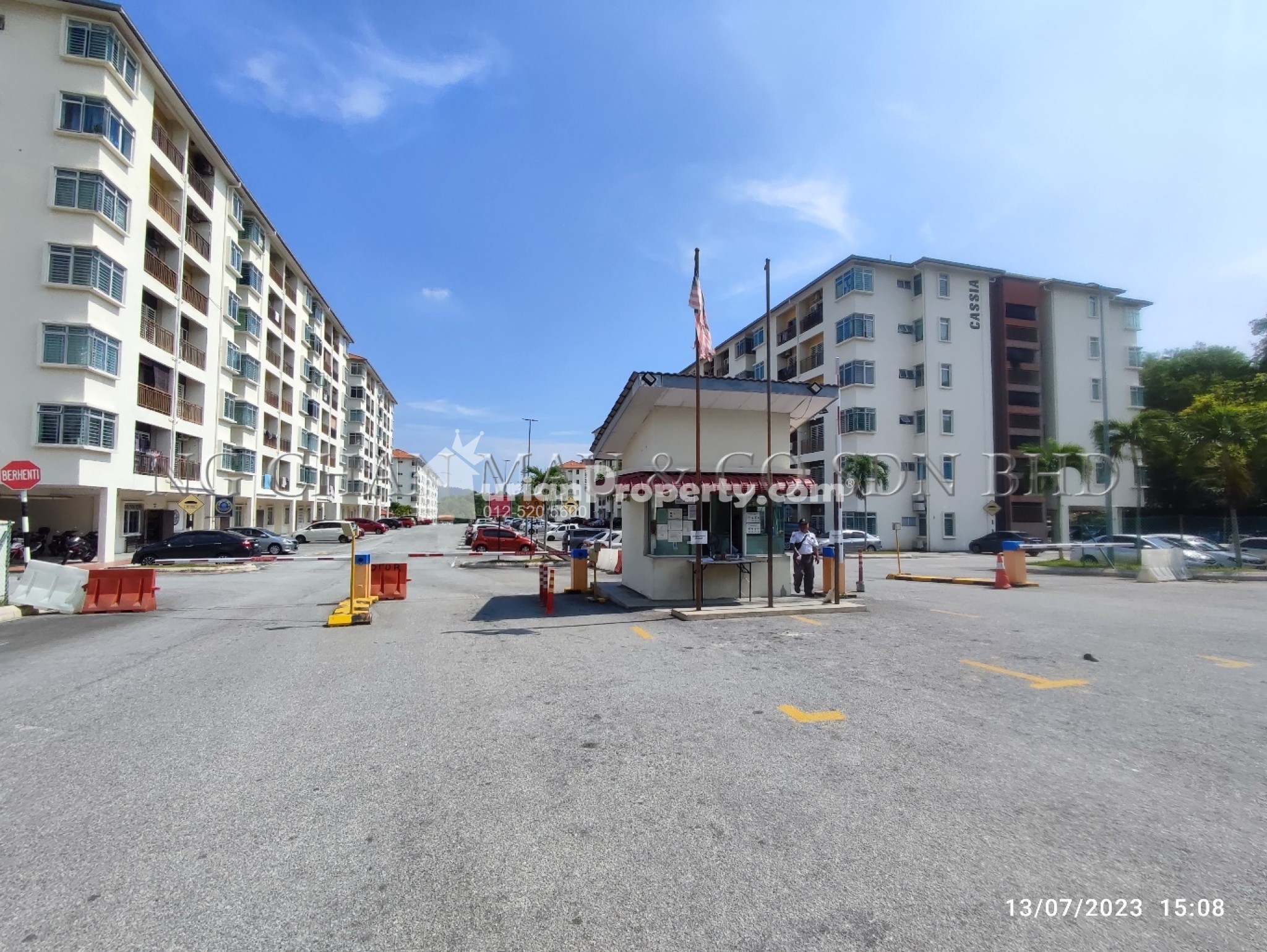 Apartment For Auction at Residensi Warnasari 2