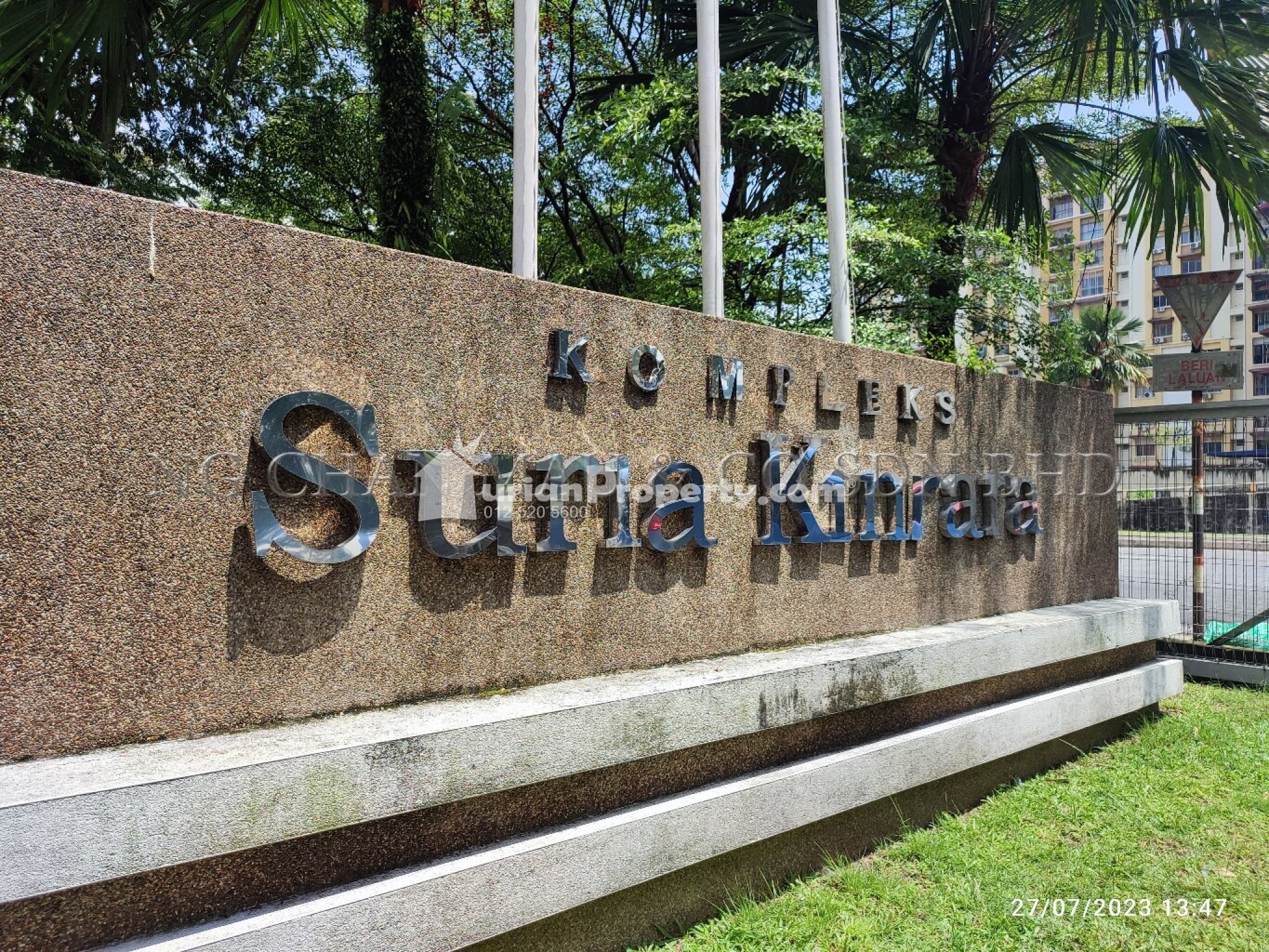 Serviced Residence For Auction at Kompleks Suria Kinrara