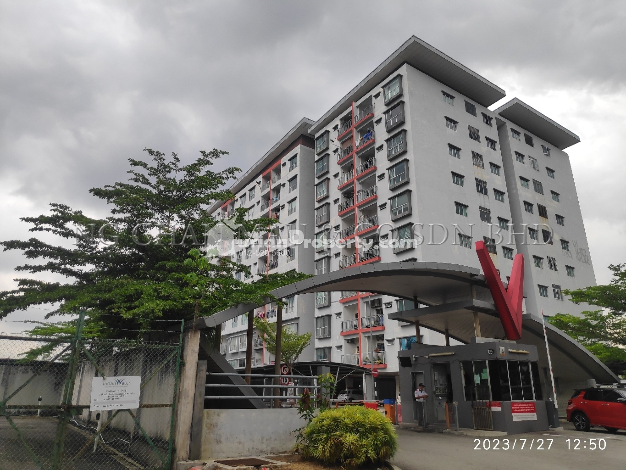 Apartment For Auction at Suria Residence