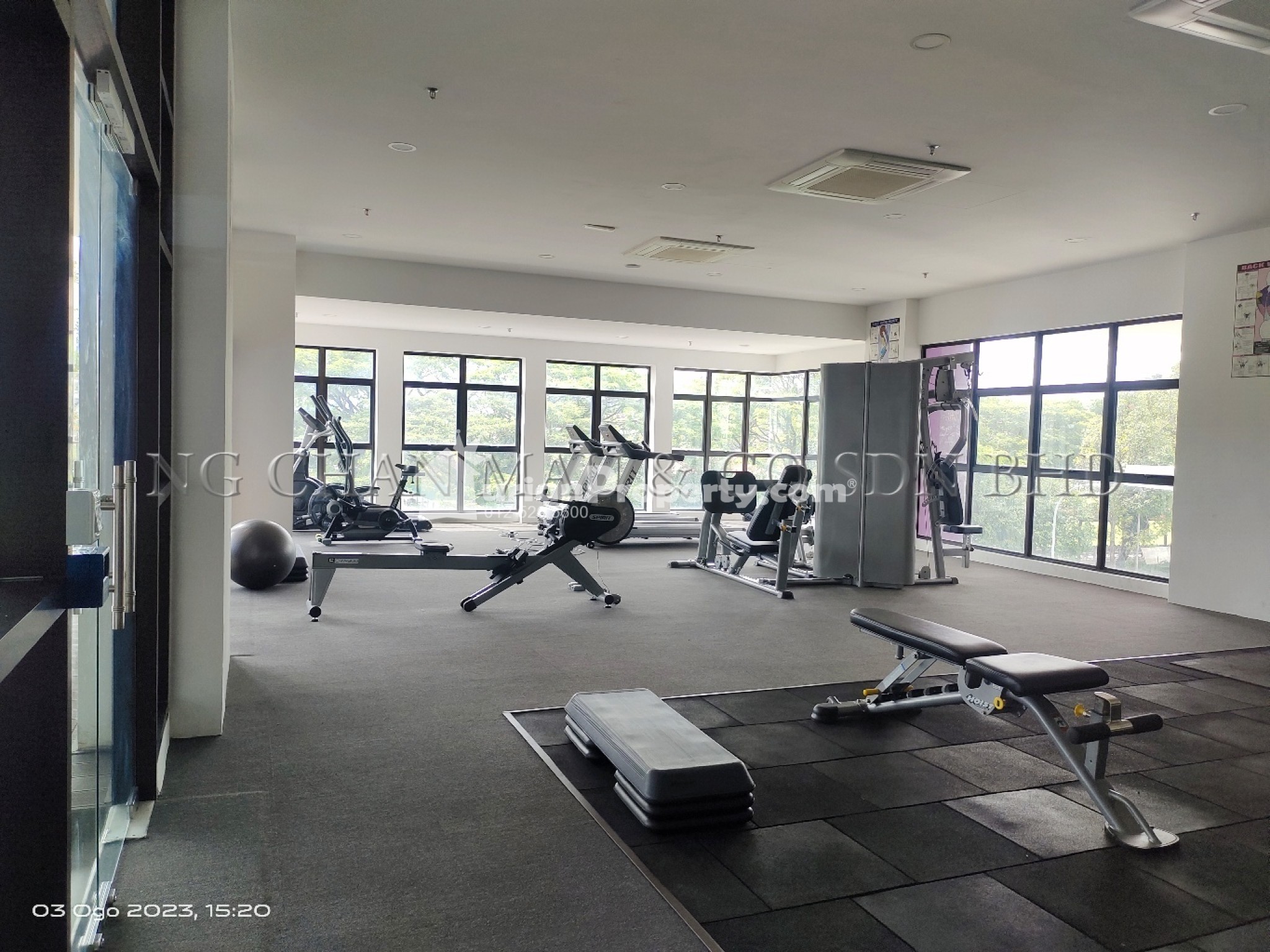 SOHO For Auction at SOHO Trio Permai