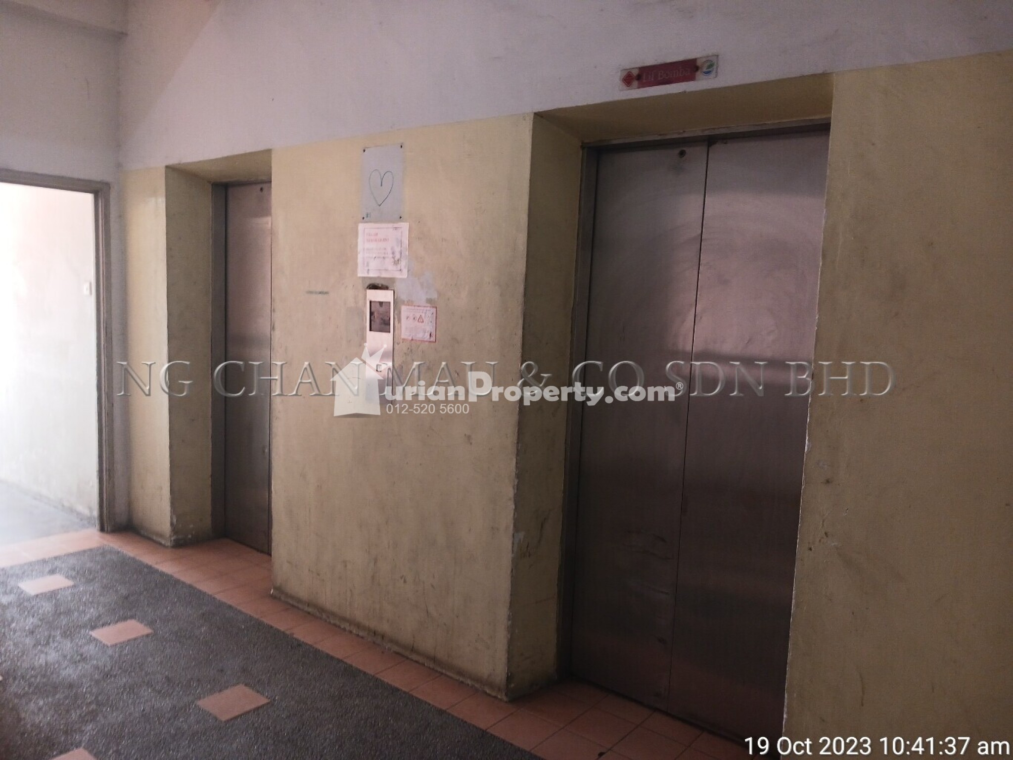 Serviced Residence For Auction at Brunsfield Riverview