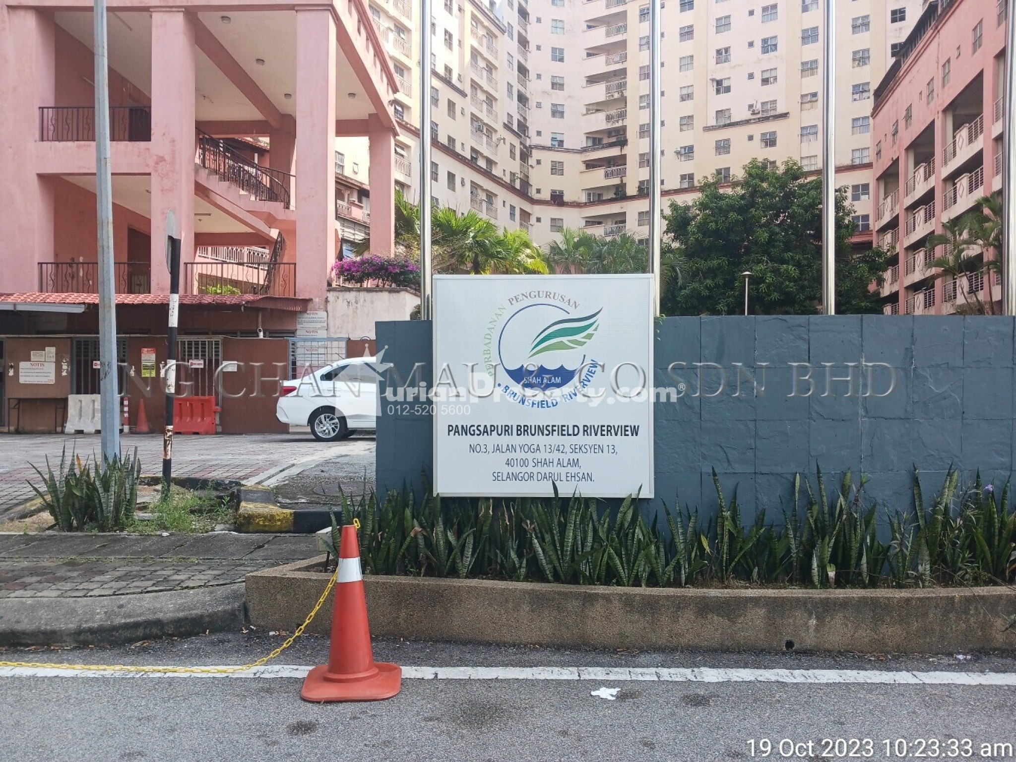 Serviced Residence For Auction at Brunsfield Riverview