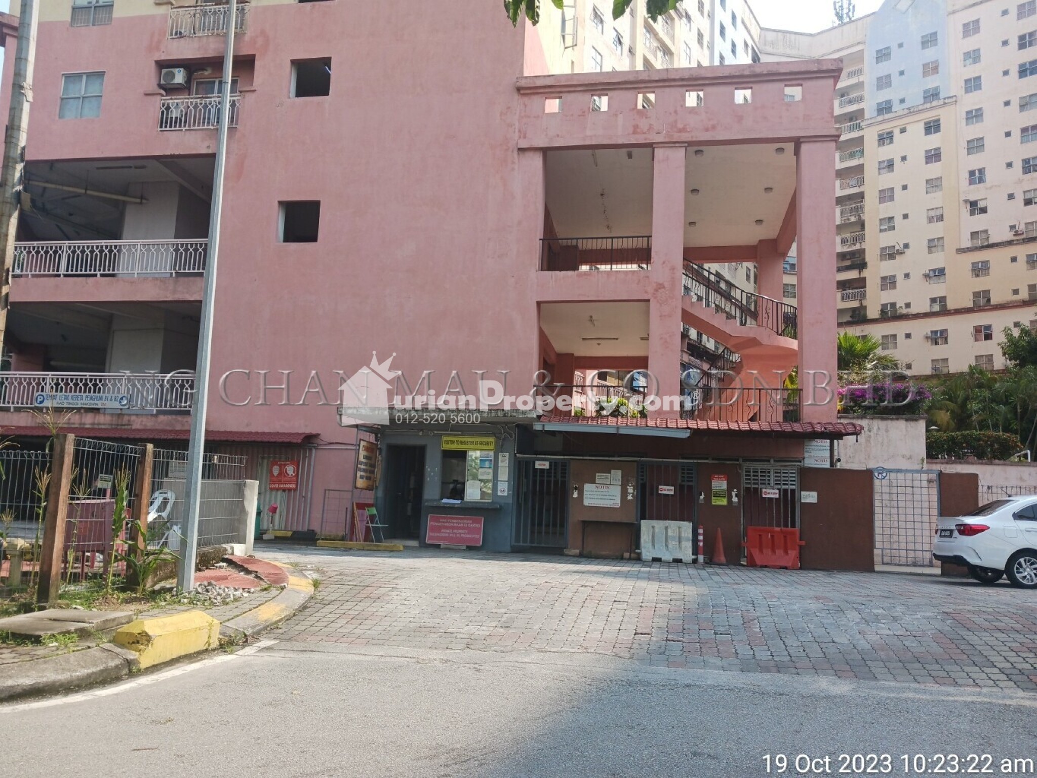 Serviced Residence For Auction at Brunsfield Riverview