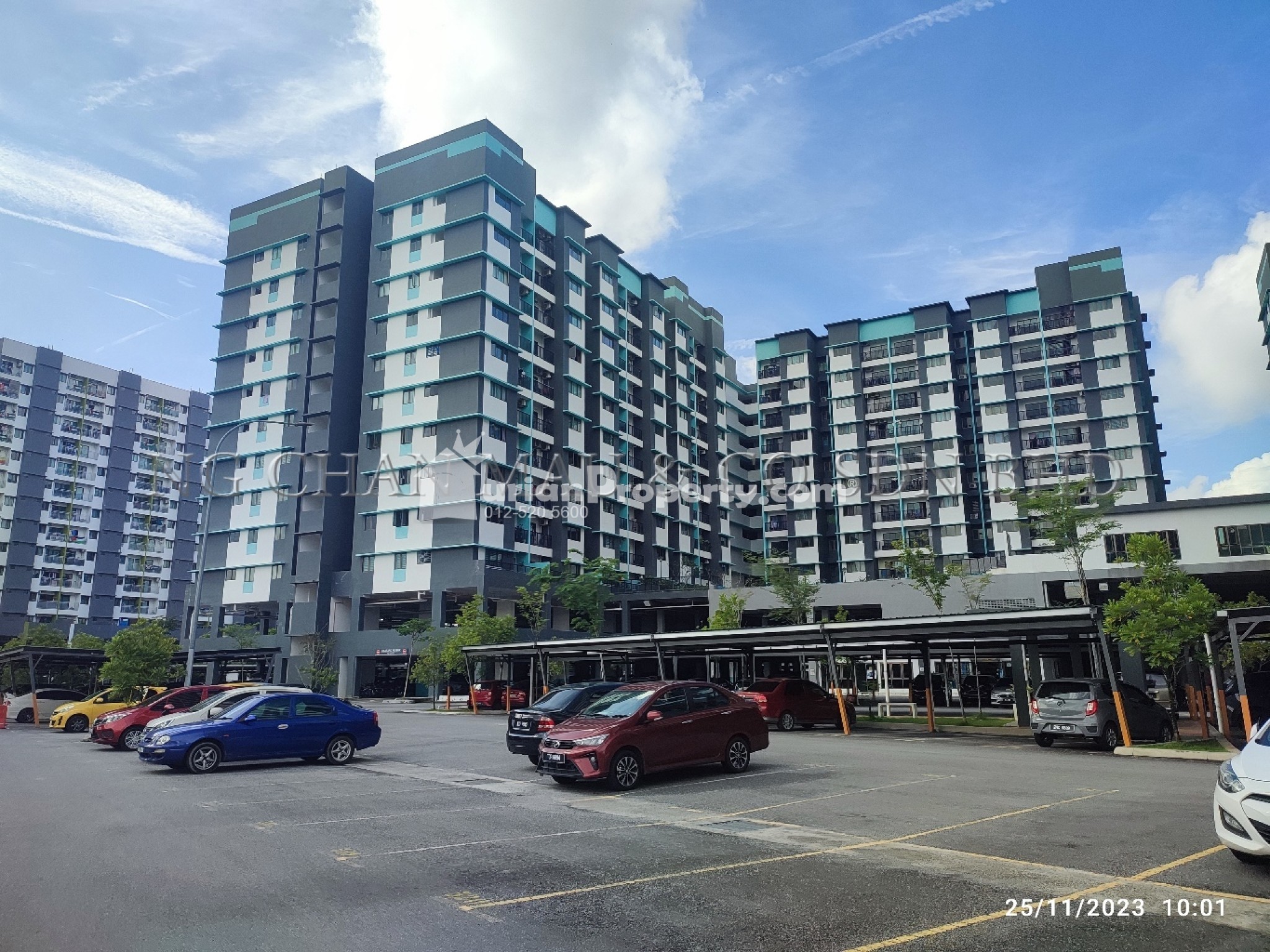 Condo For Auction at Taman Zamrud