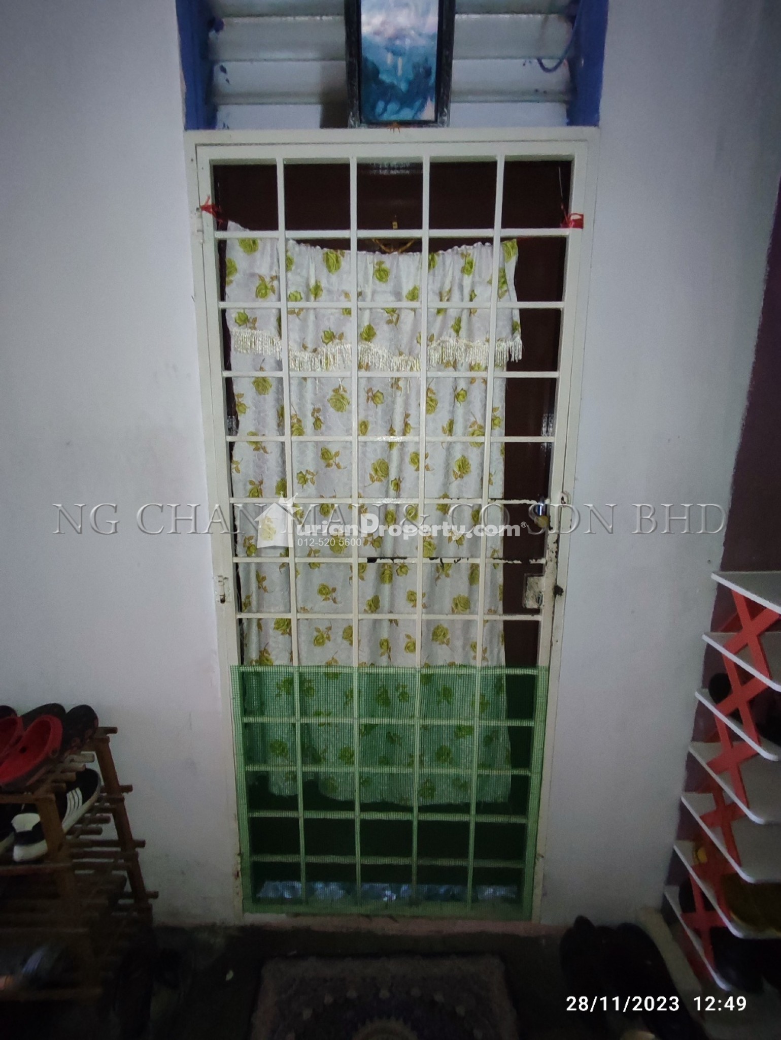 Apartment For Auction at Ruselia Apartment