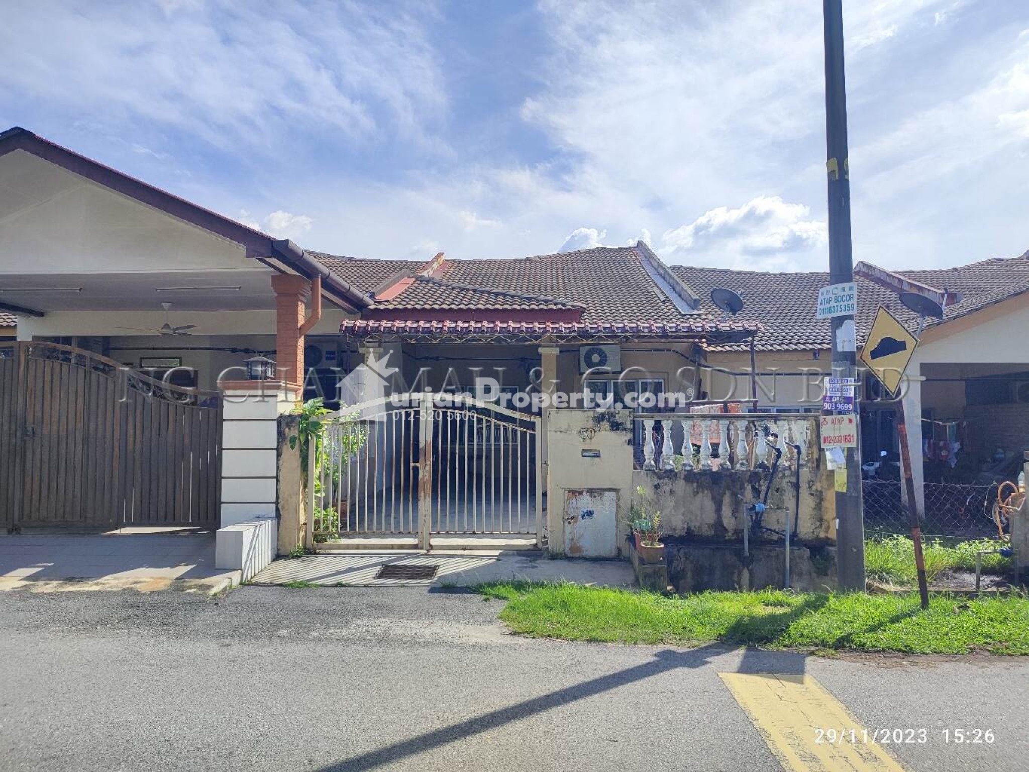Terrace House For Auction at Green Valley Park (Pinggiran Lembah Hijau)