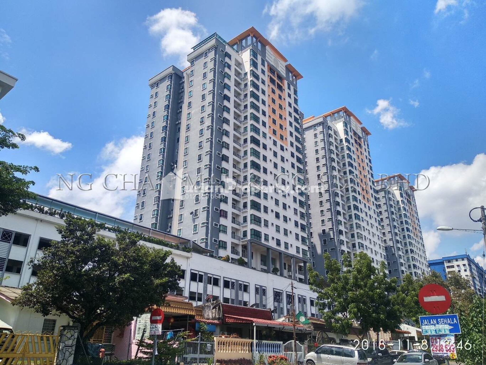 Condo For Auction at Park 51 Residency