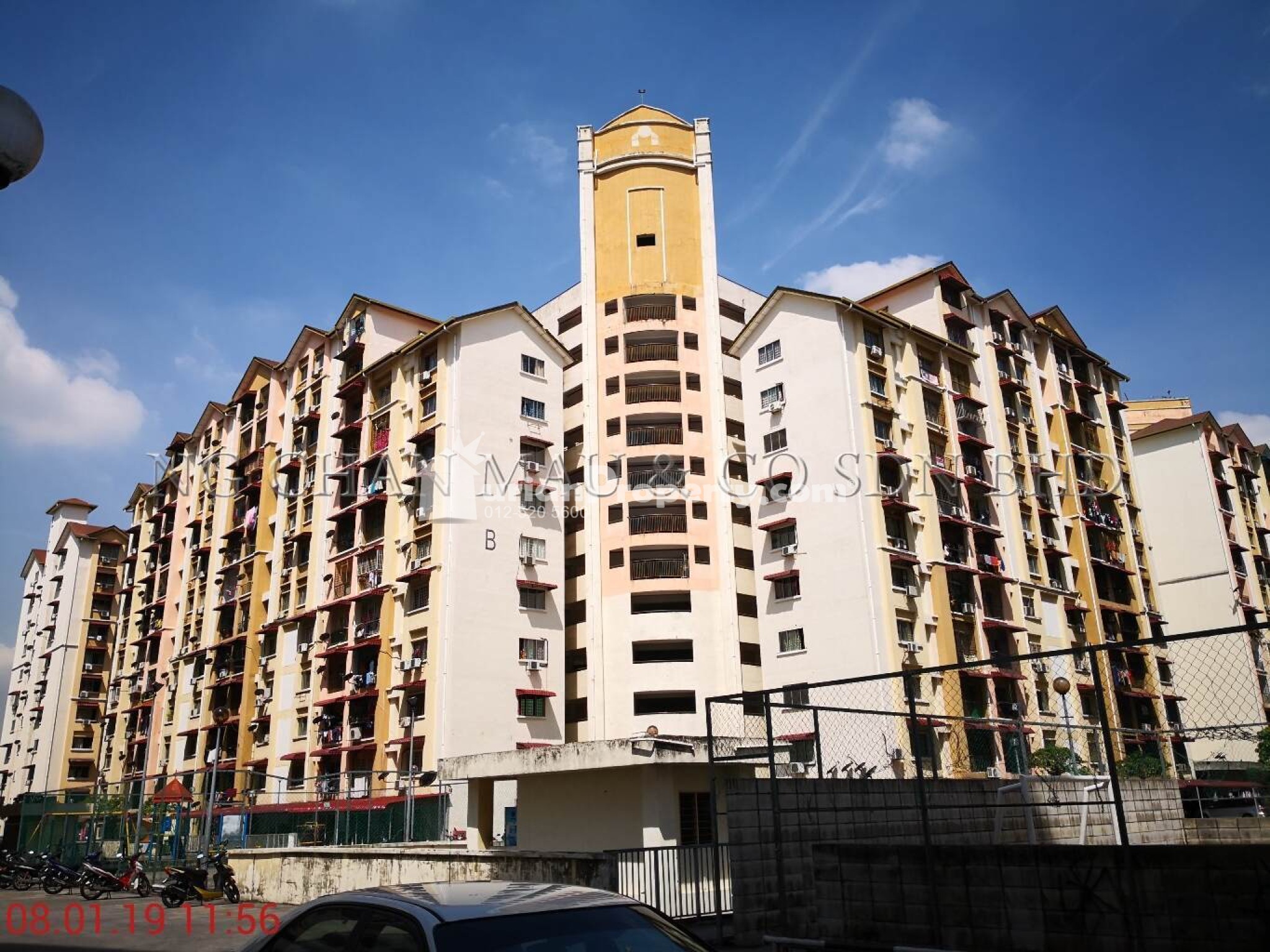 Apartment For Sale at Vista Lavender