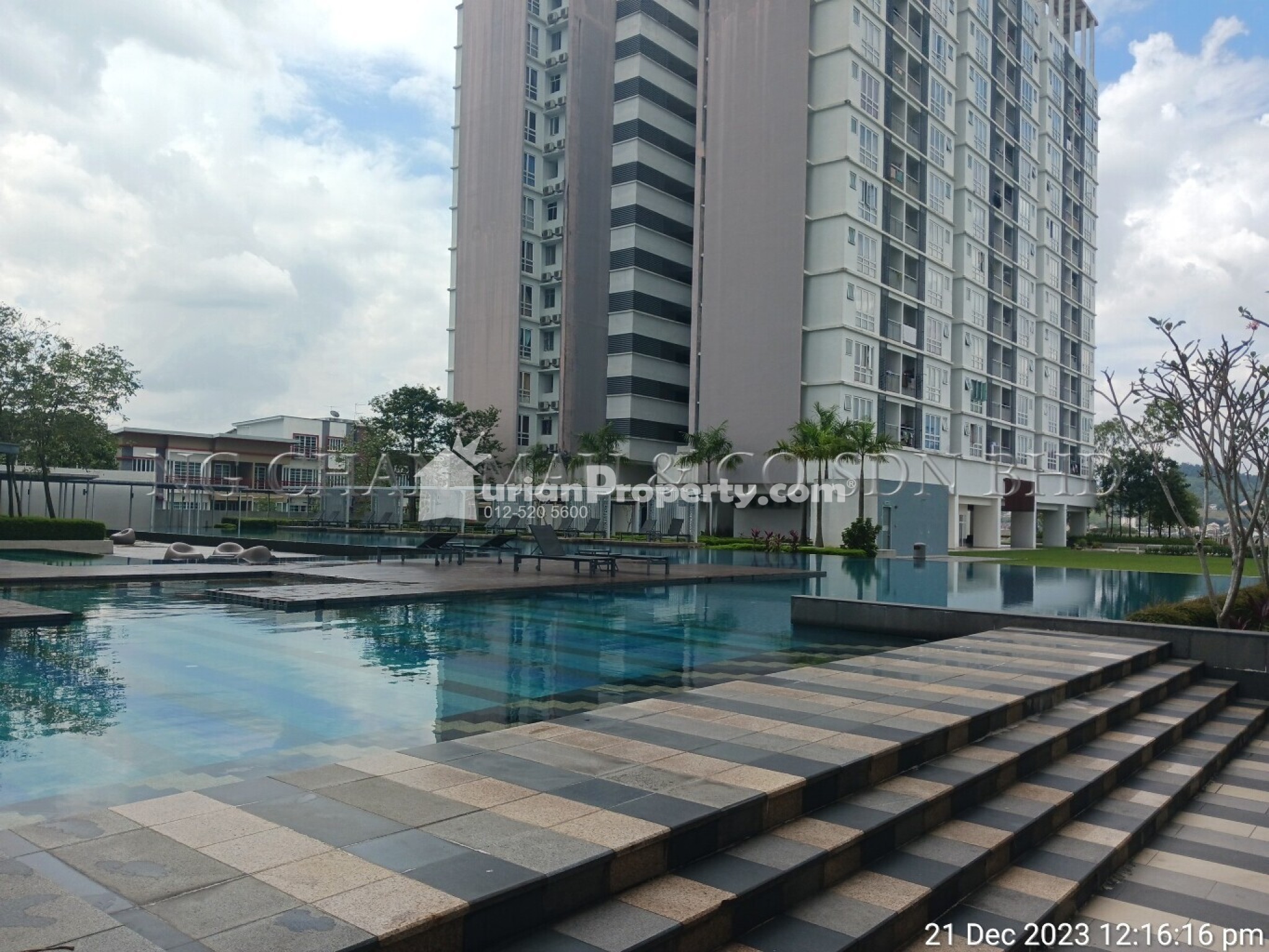 Condo For Auction at Vina Residency