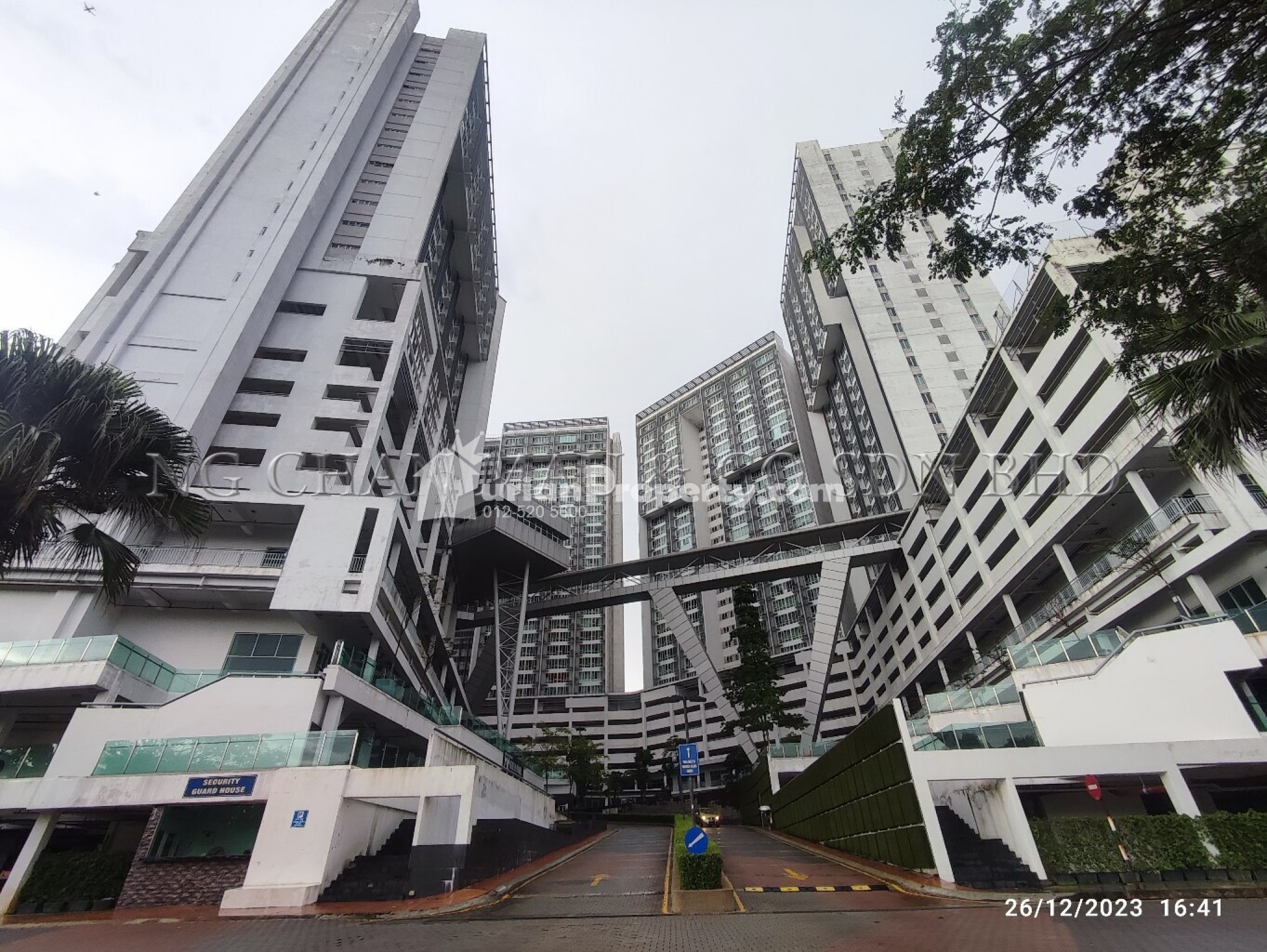 Serviced Residence For Auction at Oxford Tower
