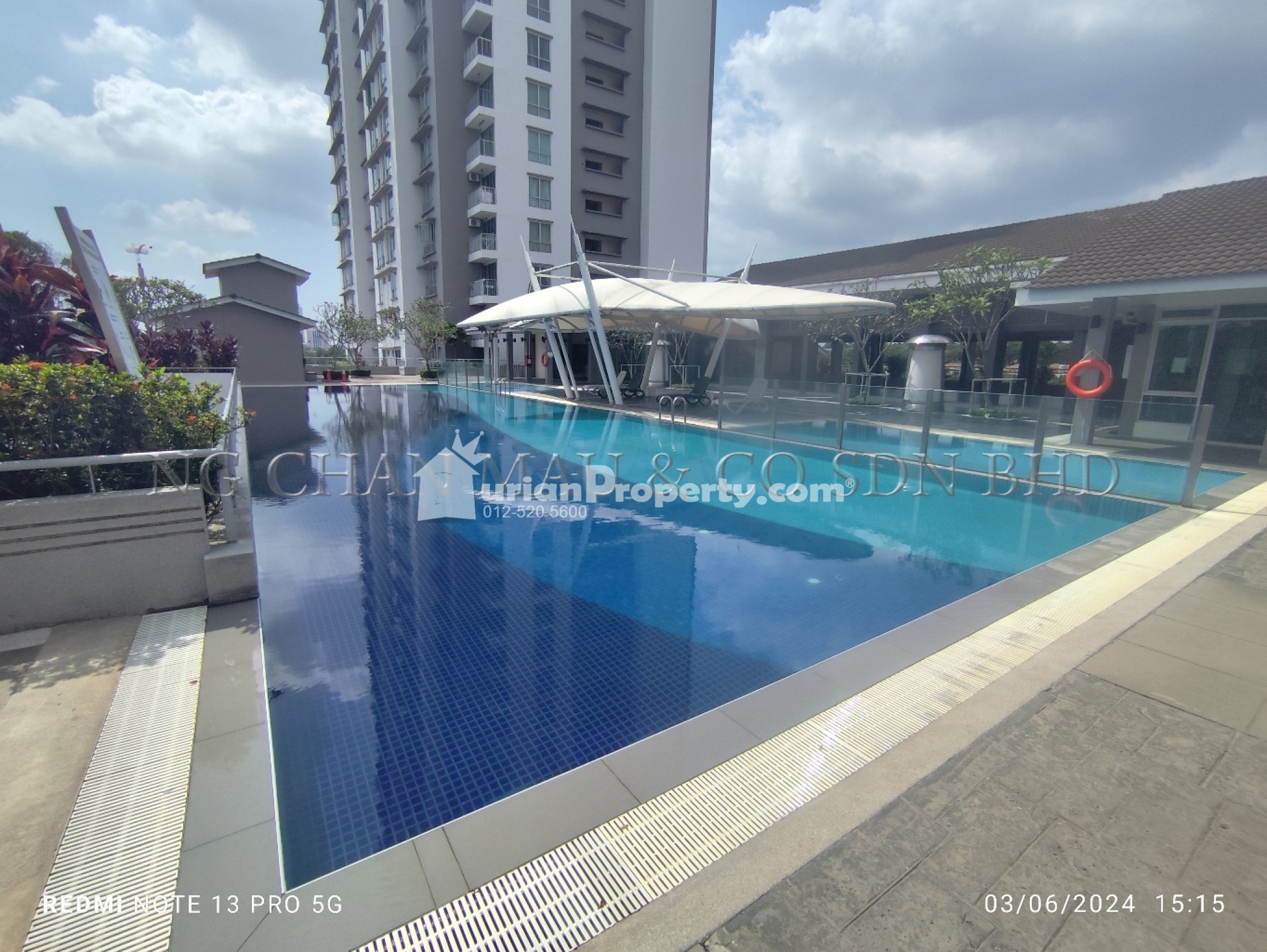 Condo For Auction at Casa Indah 2