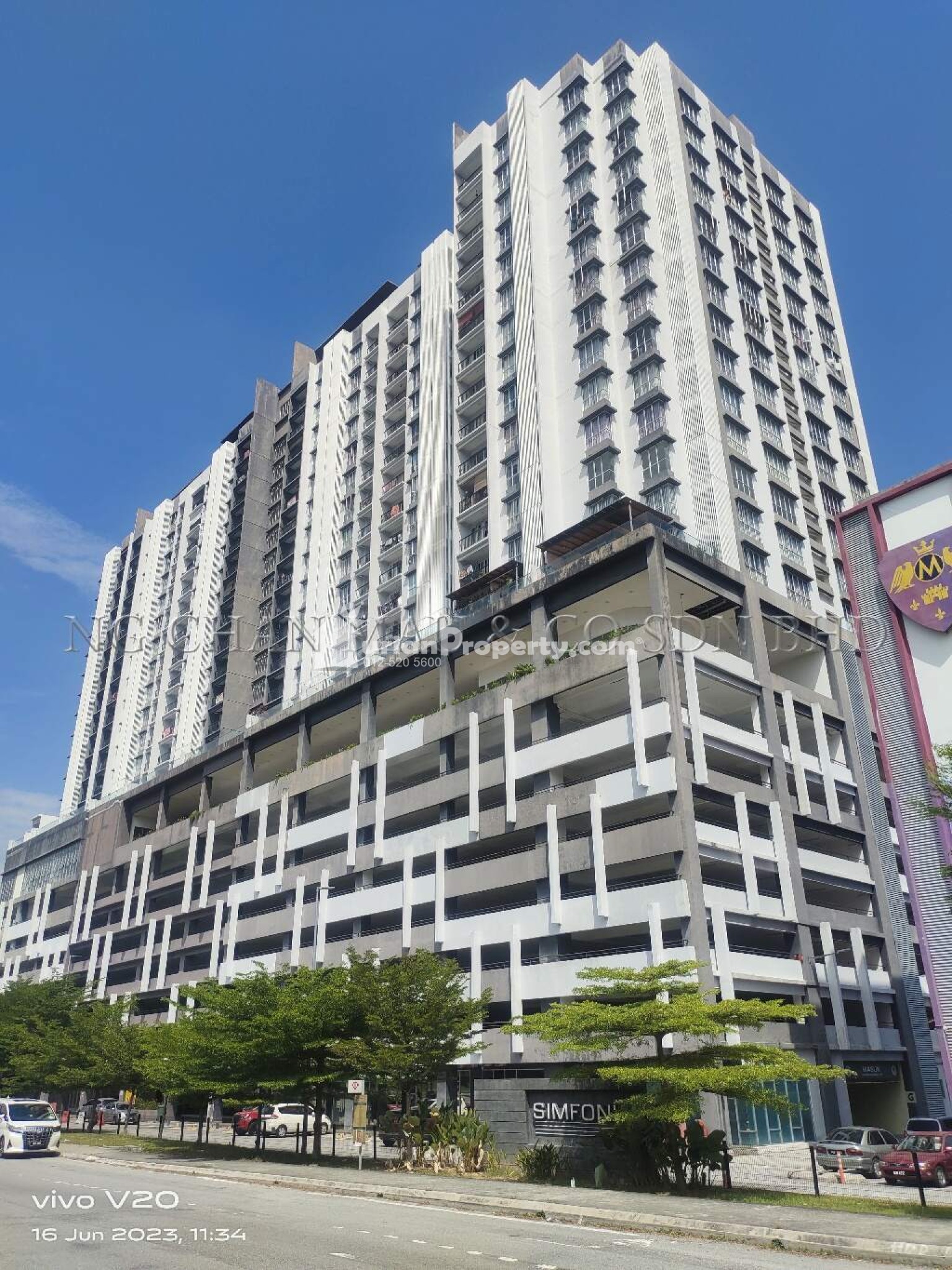 Serviced Residence For Auction at Simfoni 1 Condominium
