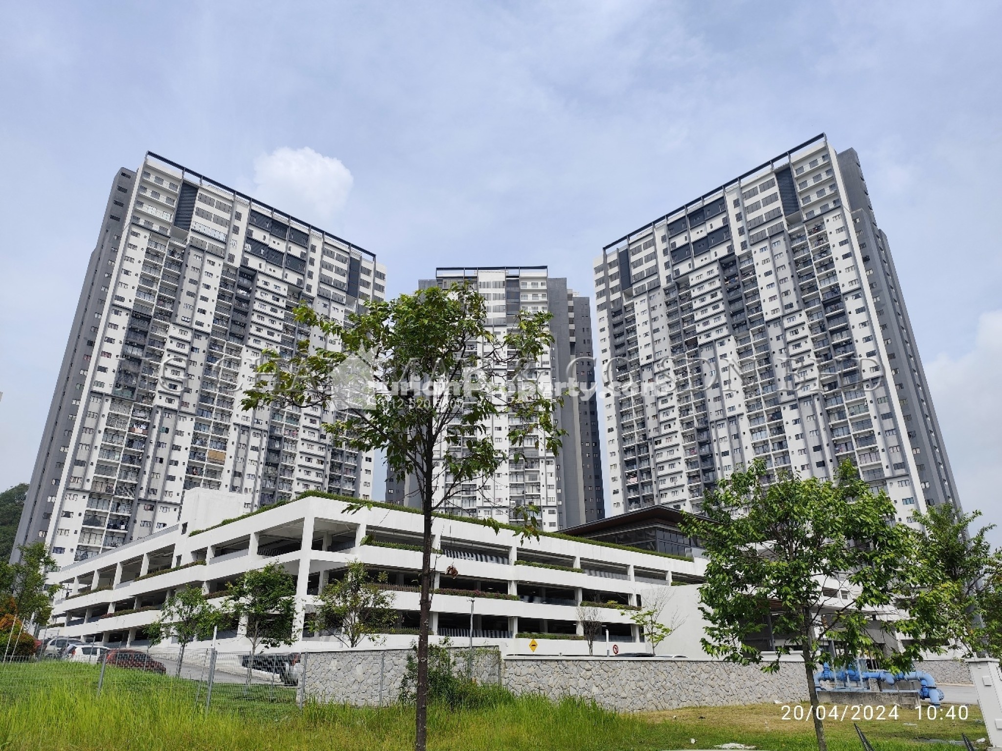 Condo For Auction at Residensi Lili