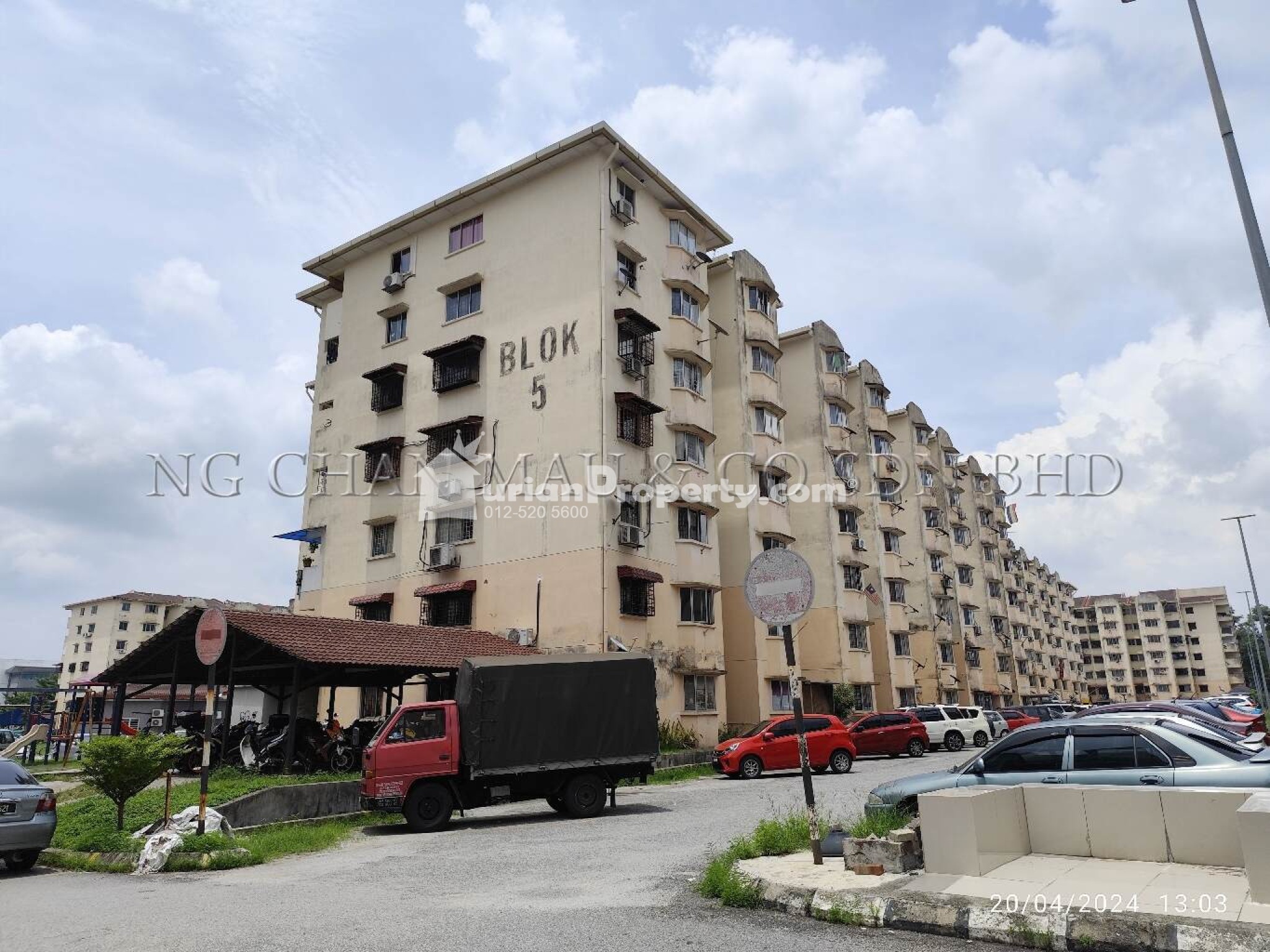 Apartment For Auction at Subang Suria Apartment