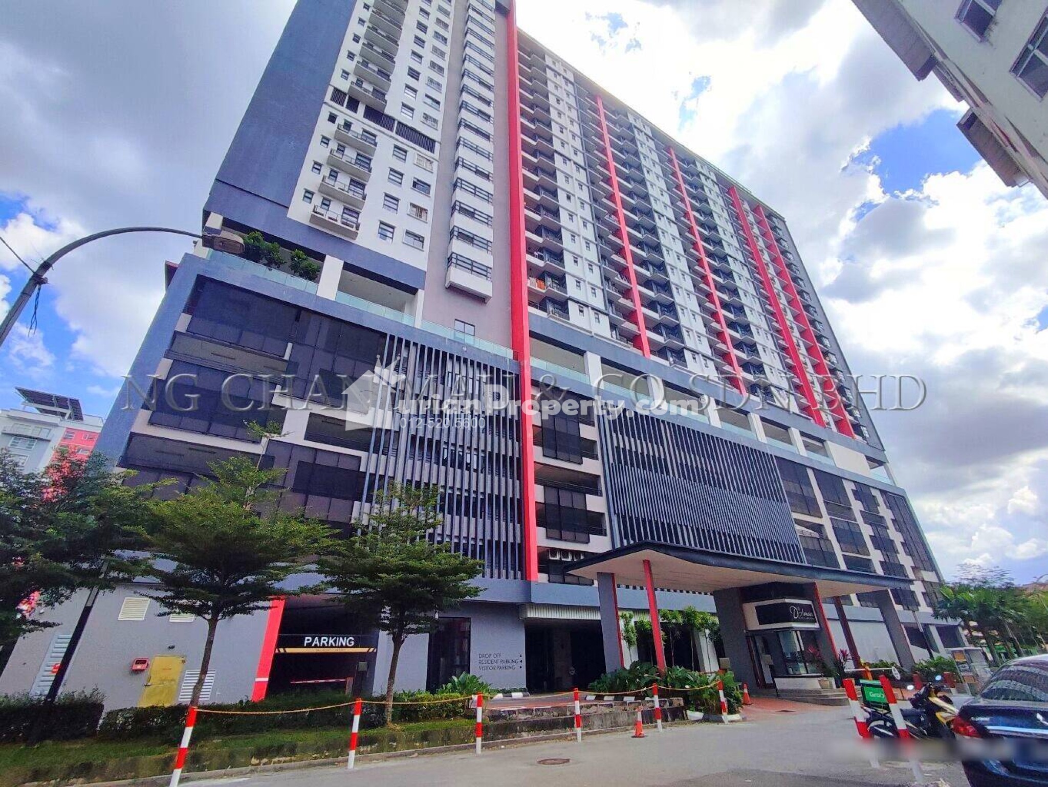 Serviced Residence For Auction at D'Aman Residence