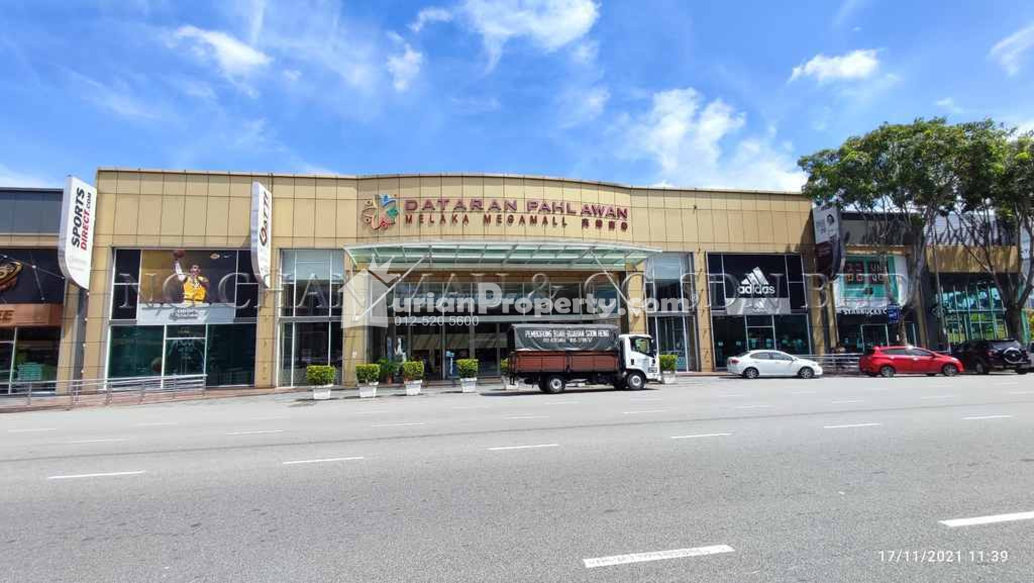 Retail Space For Auction at Dataran Pahlawan Melaka Megamall
