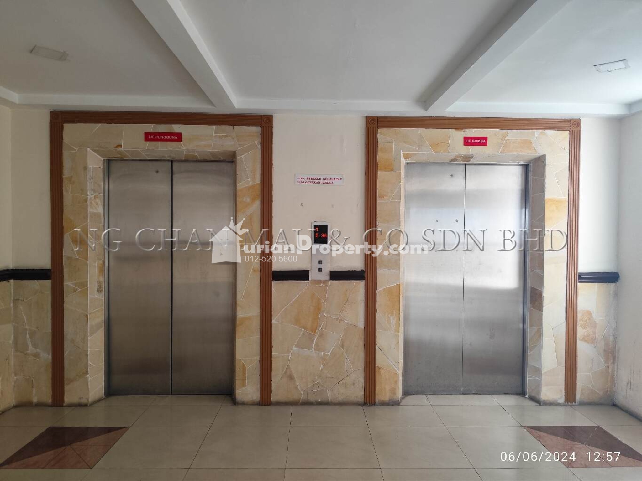 Apartment For Auction at Kristal Villa