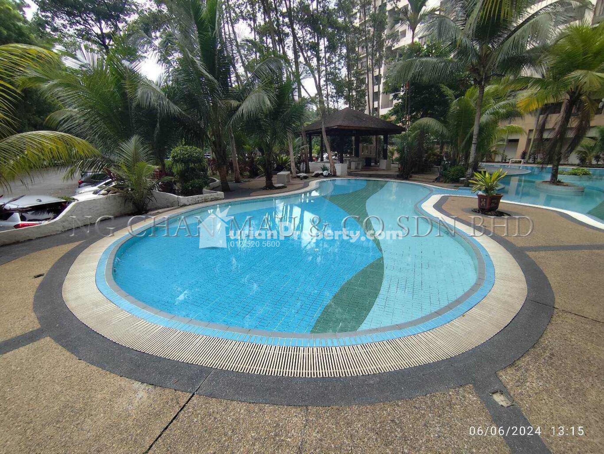 Apartment For Auction at Kristal Villa
