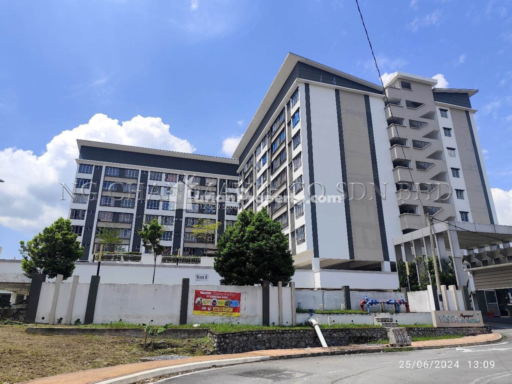 Apartment For Auction at Taman Sri Tanjung