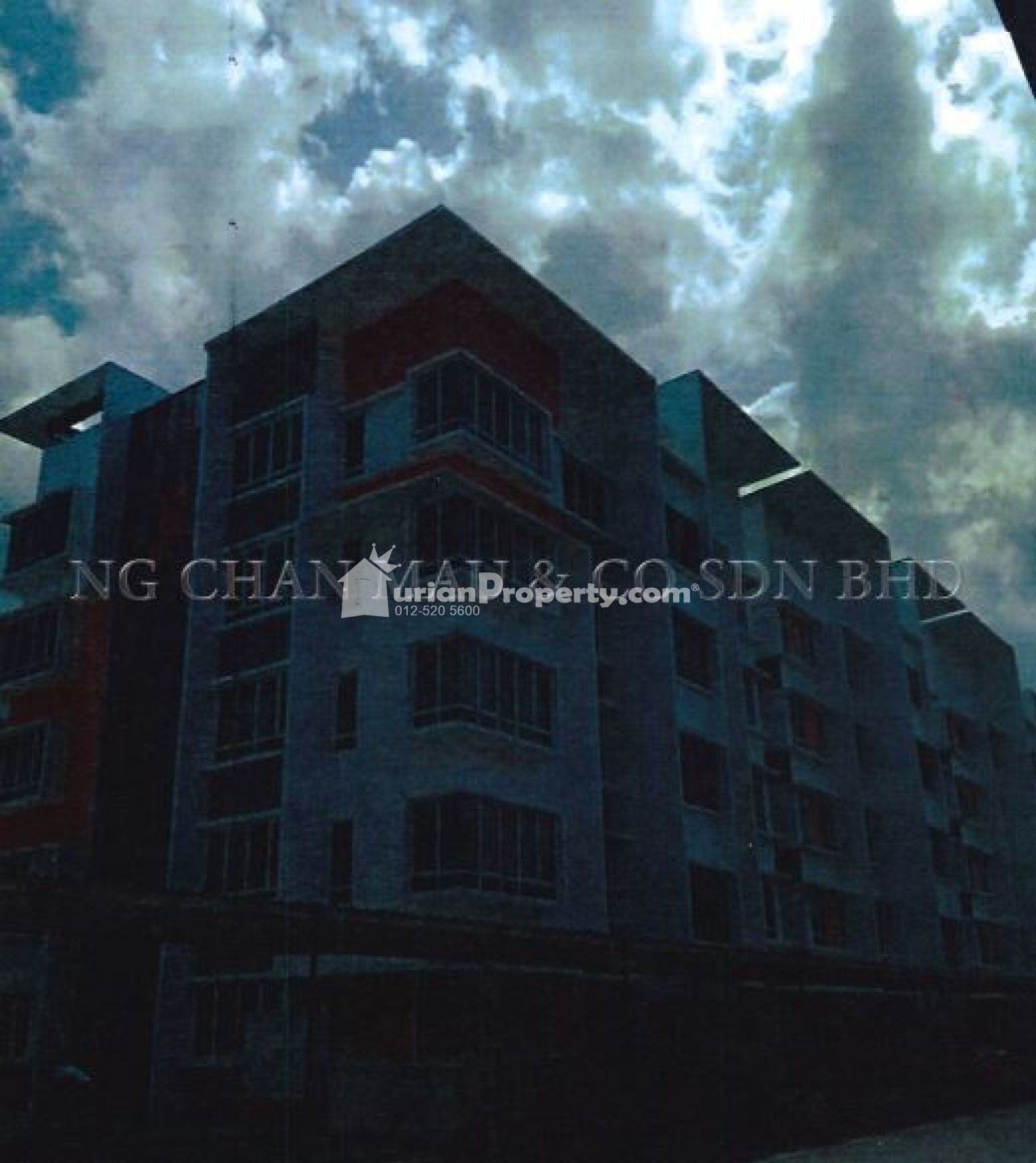 Apartment For Auction at University Utama Condominium
