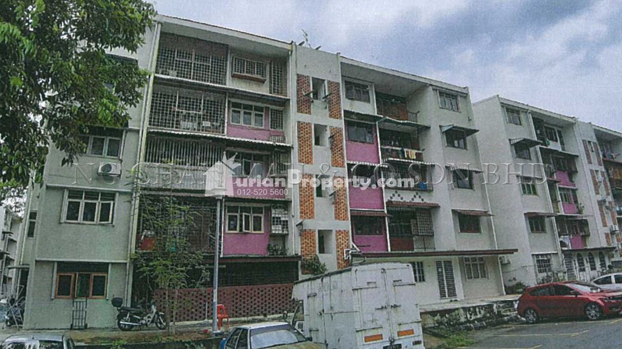 Apartment For Auction at Flat Pkns