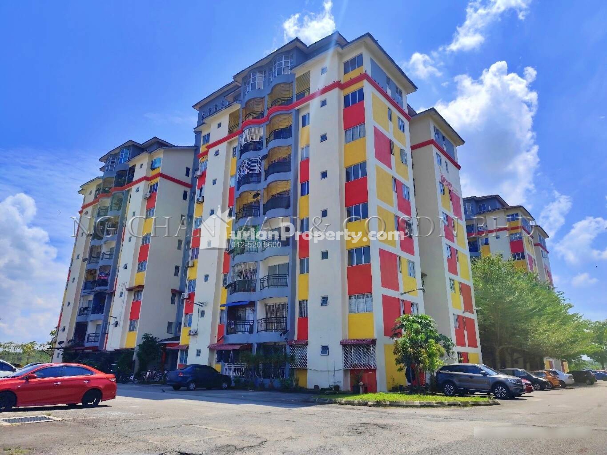 Apartment For Auction at Danau Sutera Apartment