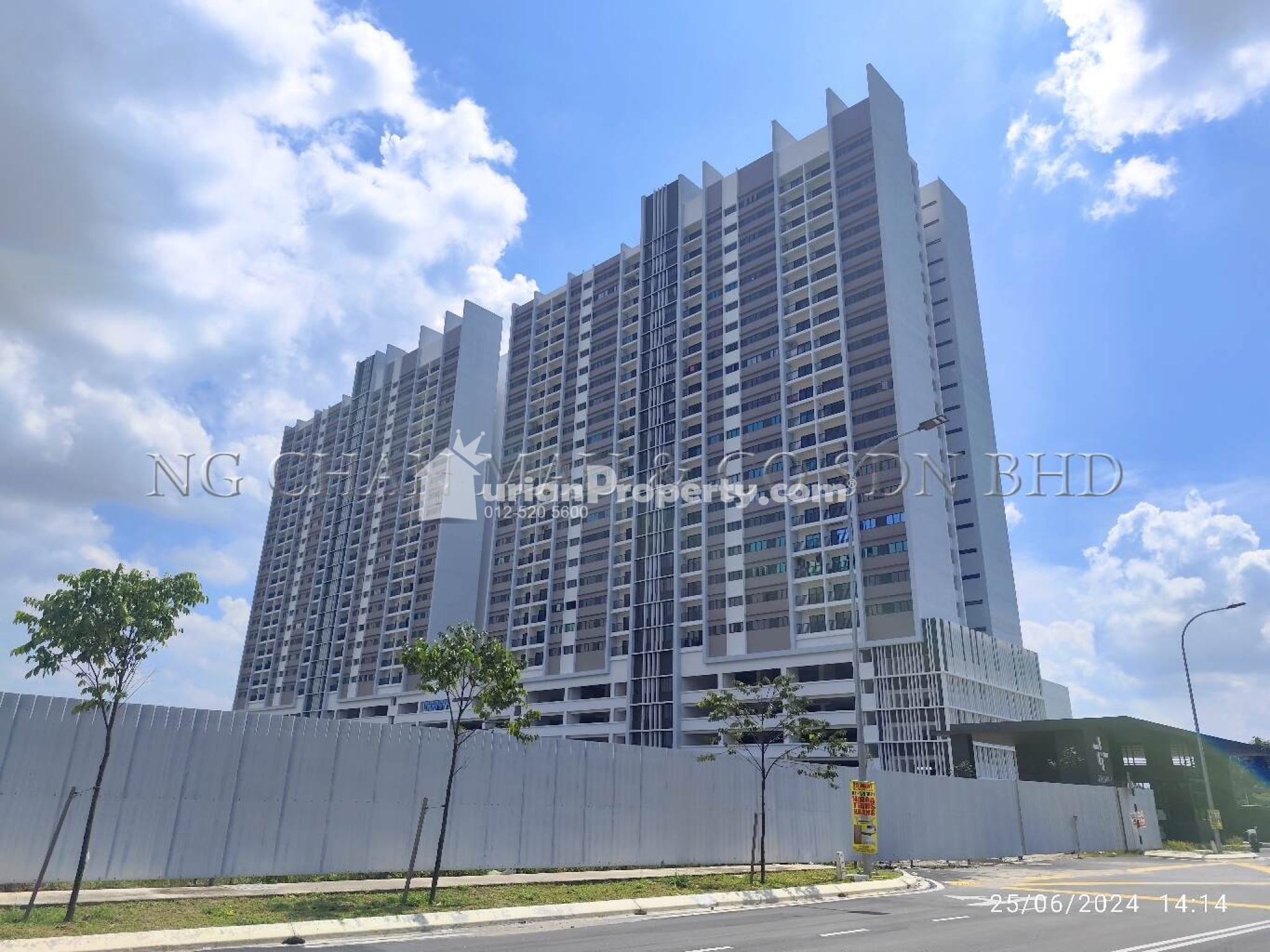 Condo For Auction at Zahra Residensi
