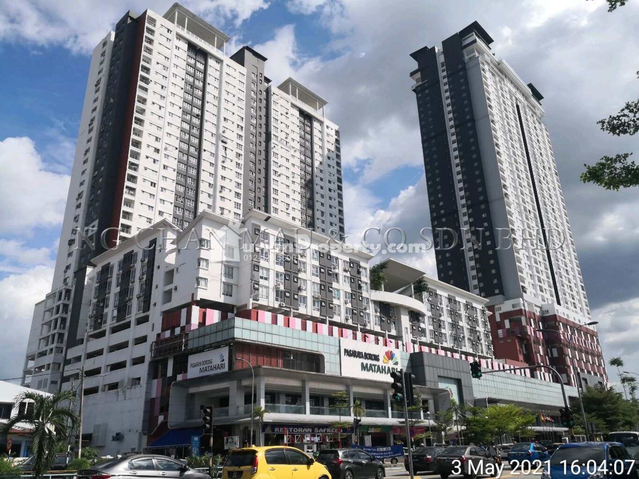 Serviced Residence For Auction at Axis Residence