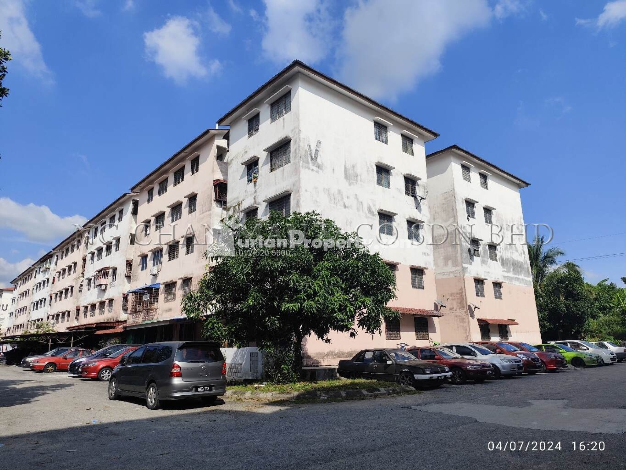 Flat For Auction at Pangsapuri Baiduri